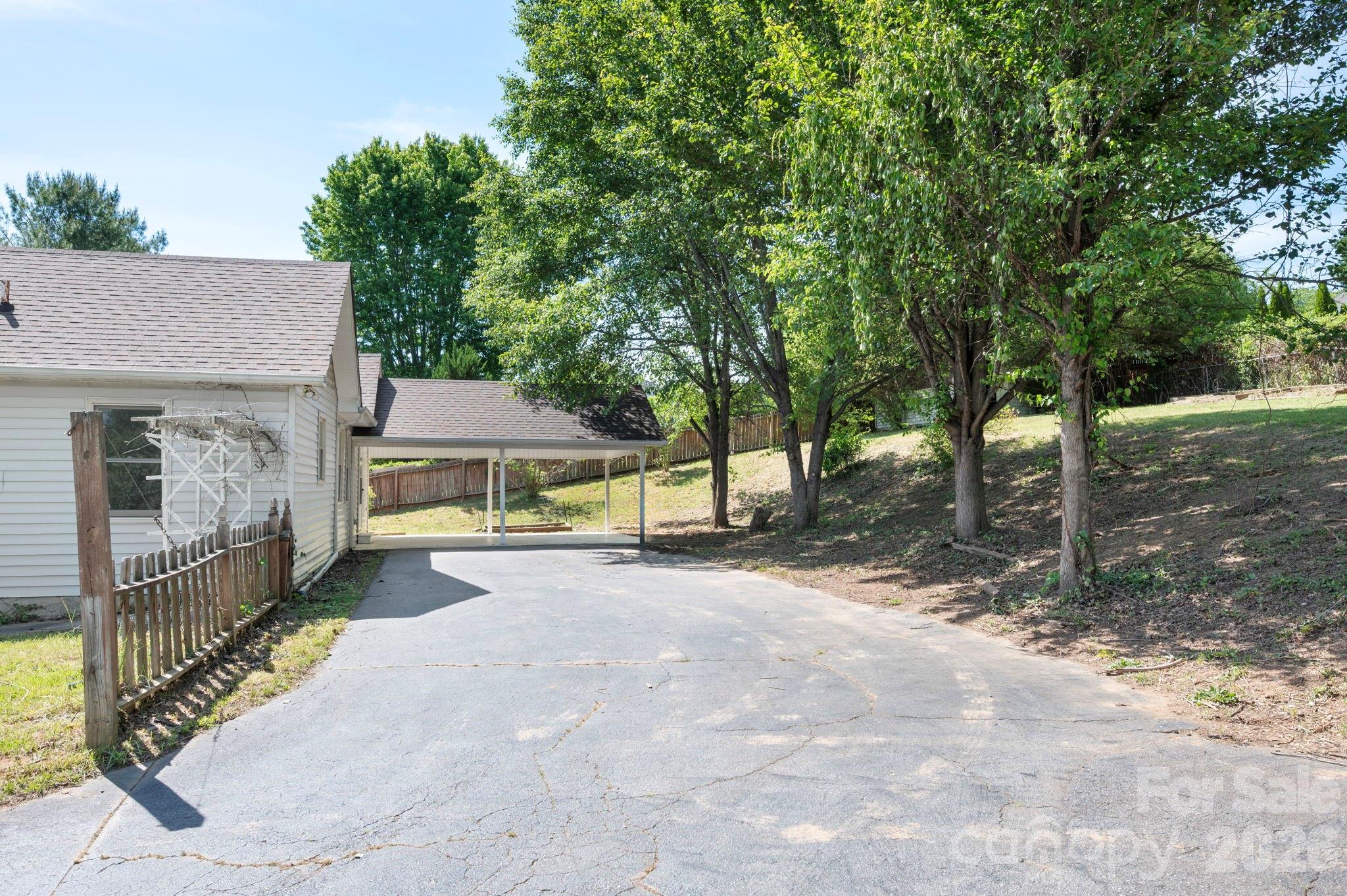 5 Johns Street — Asheville