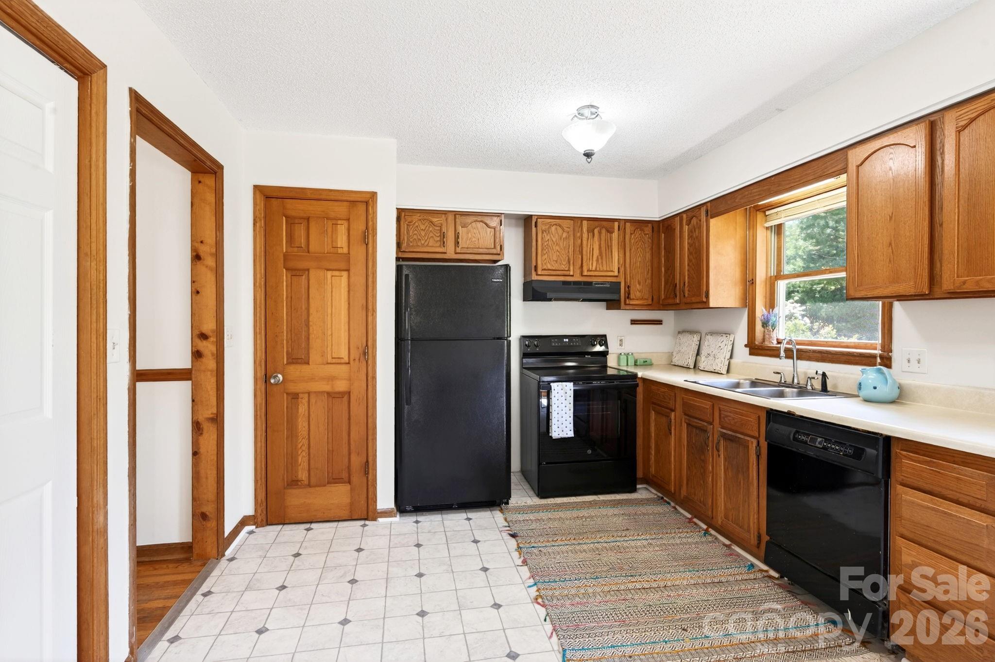 5 Johns Street — Asheville