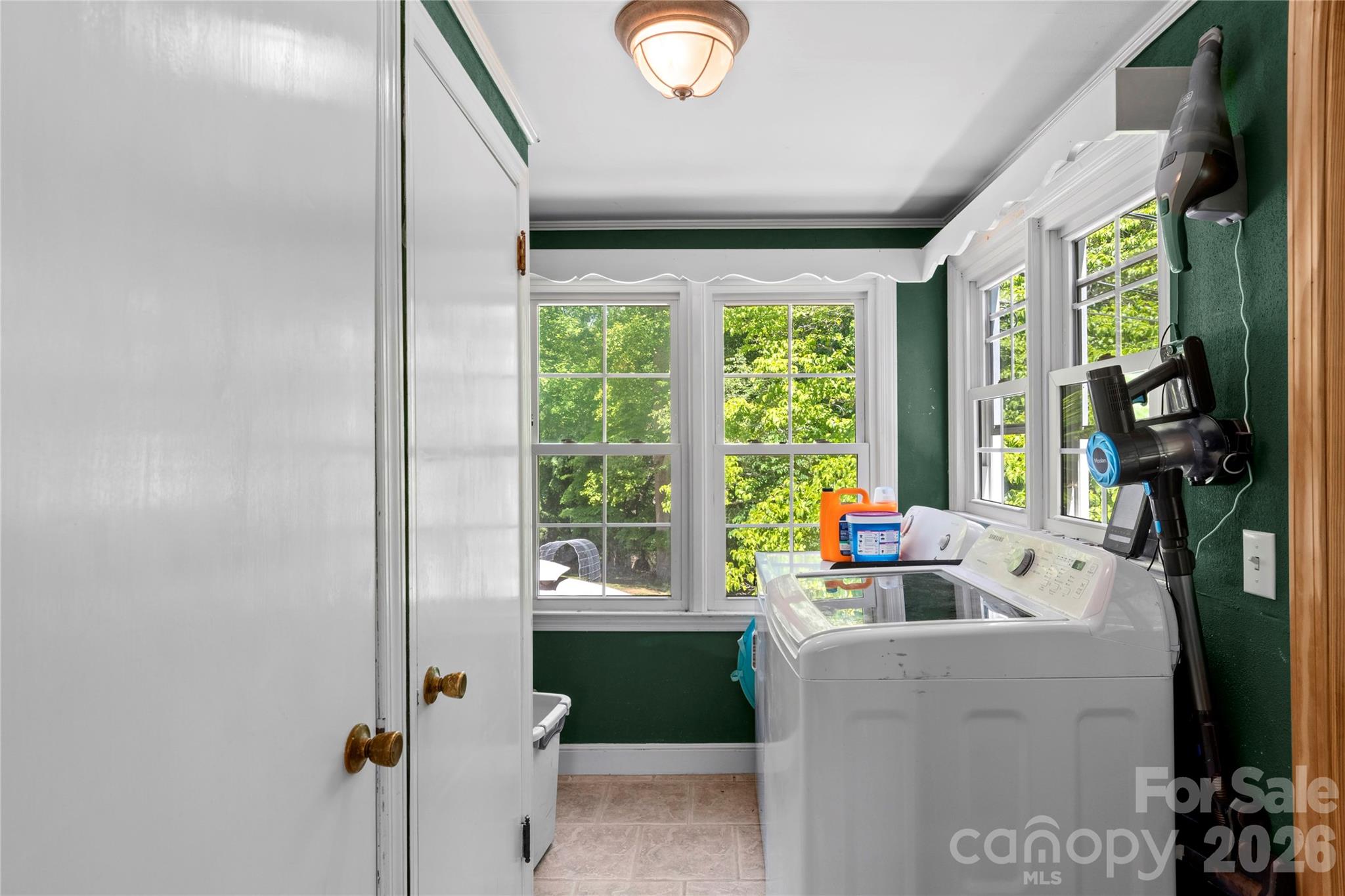 951 Dodson Mill Road — Pilot Mountain