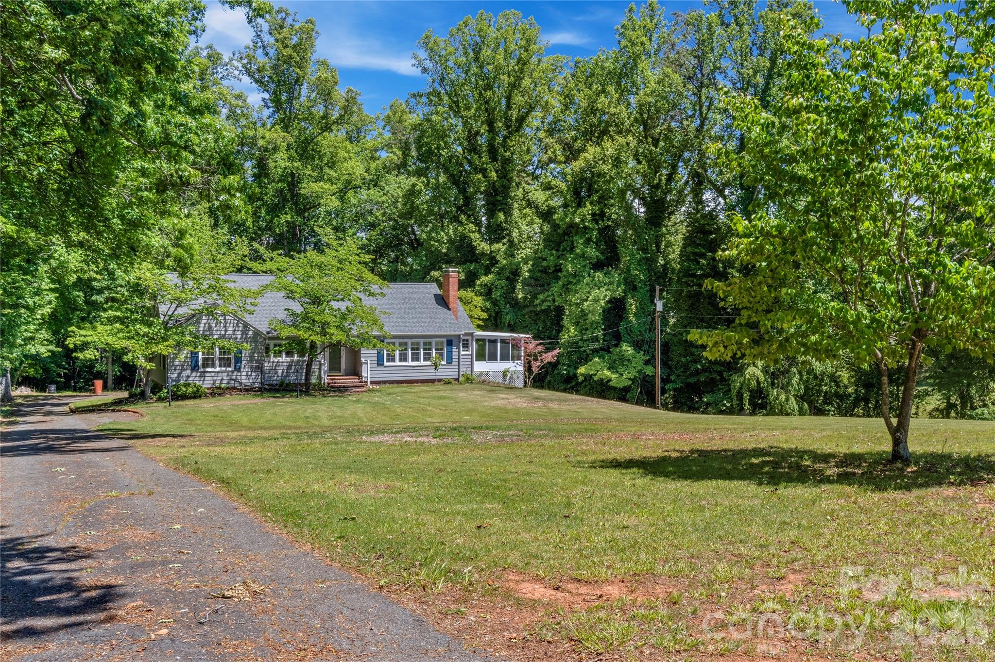 951 Dodson Mill Road — Pilot Mountain