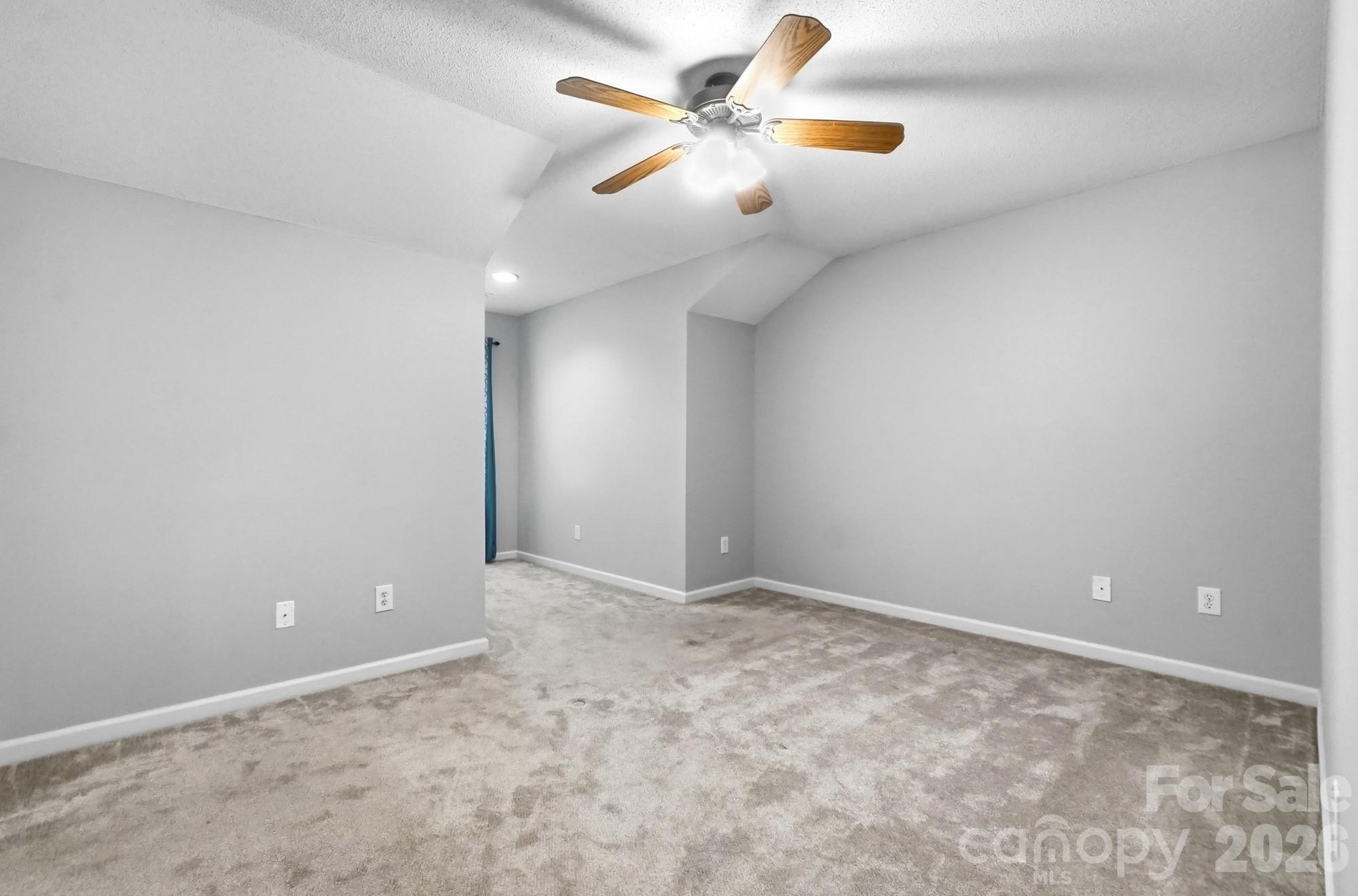 6068 Bobcat Place — Charlotte
