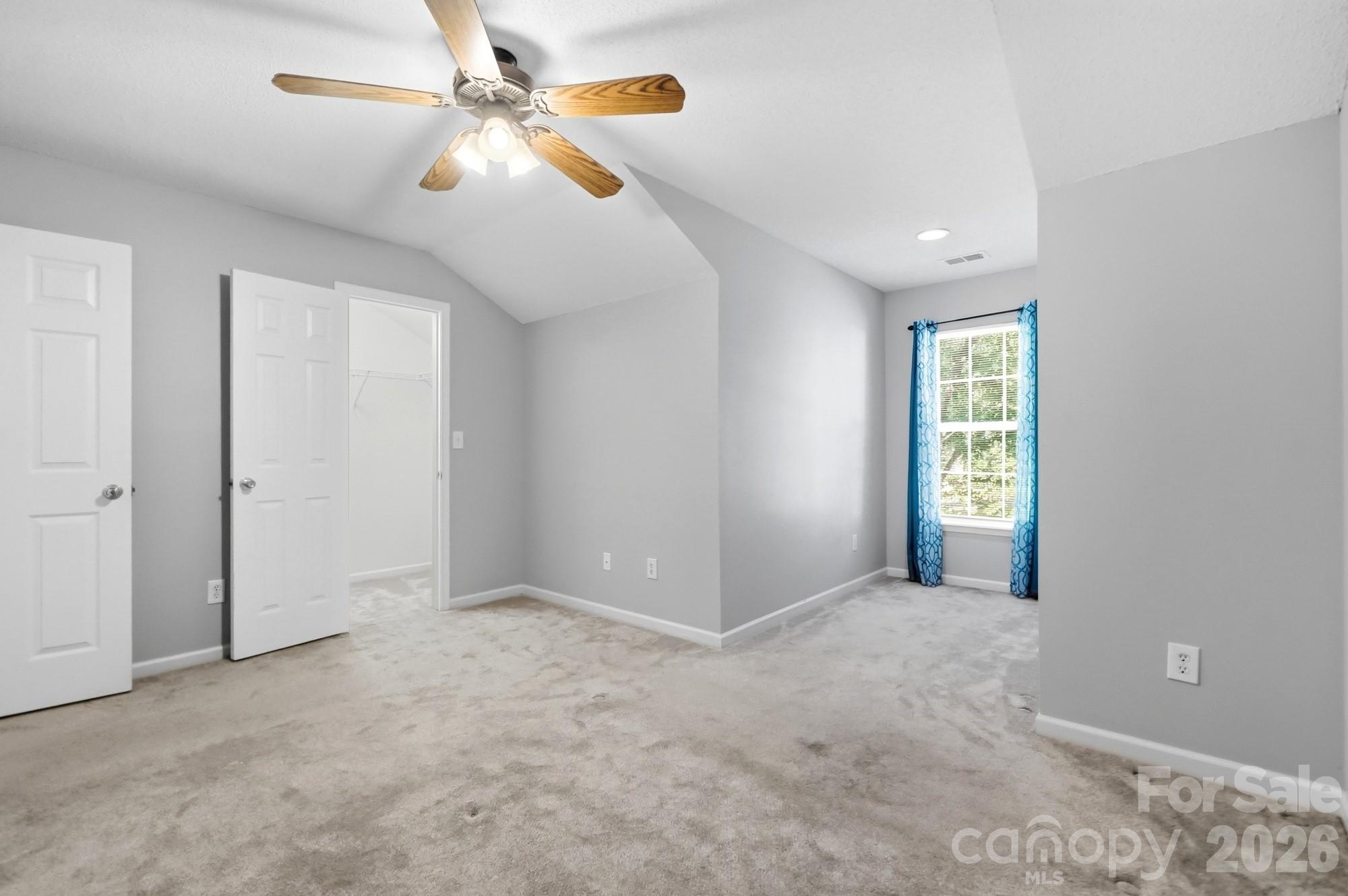 6068 Bobcat Place — Charlotte