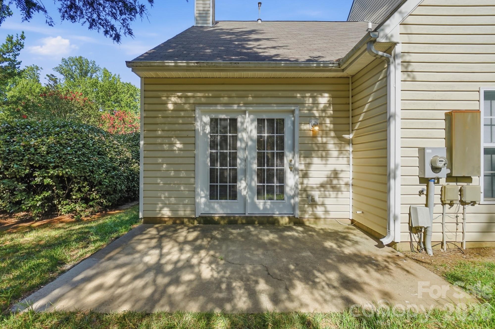 6068 Bobcat Place — Charlotte