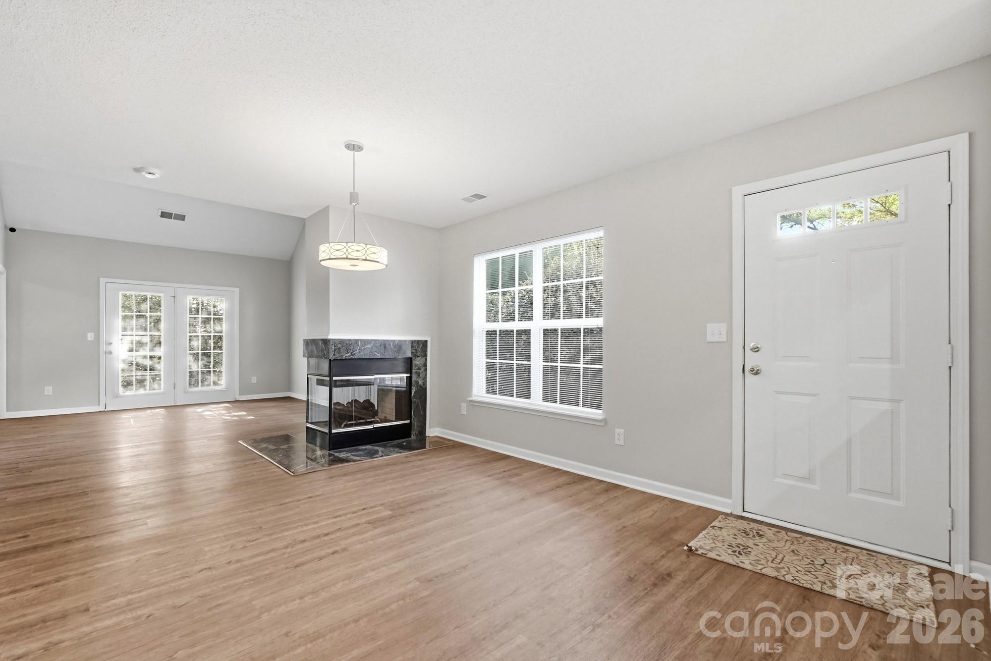 6068 Bobcat Place — Charlotte