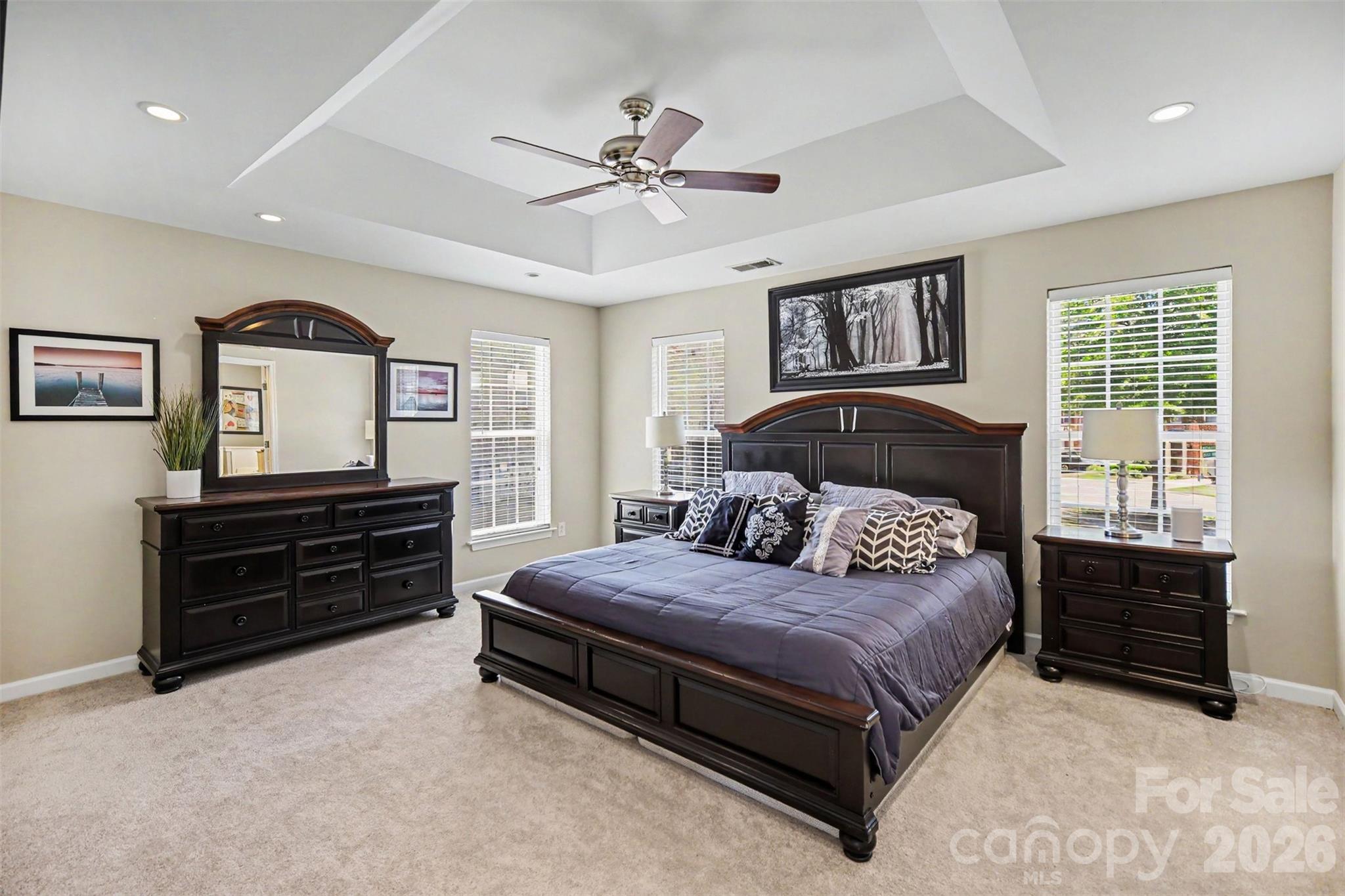 5938 Union Pacific Avenue — Charlotte