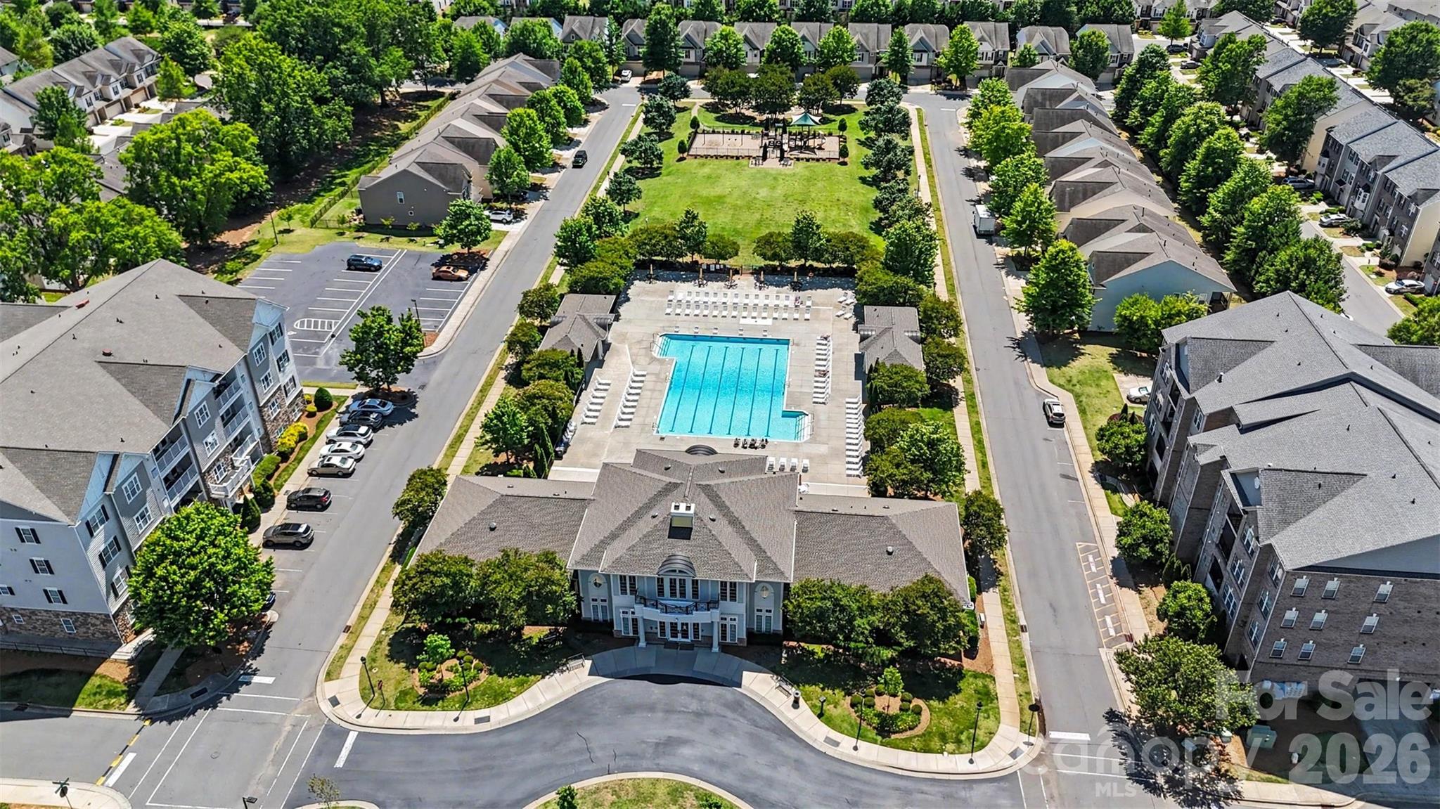 5938 Union Pacific Avenue — Charlotte