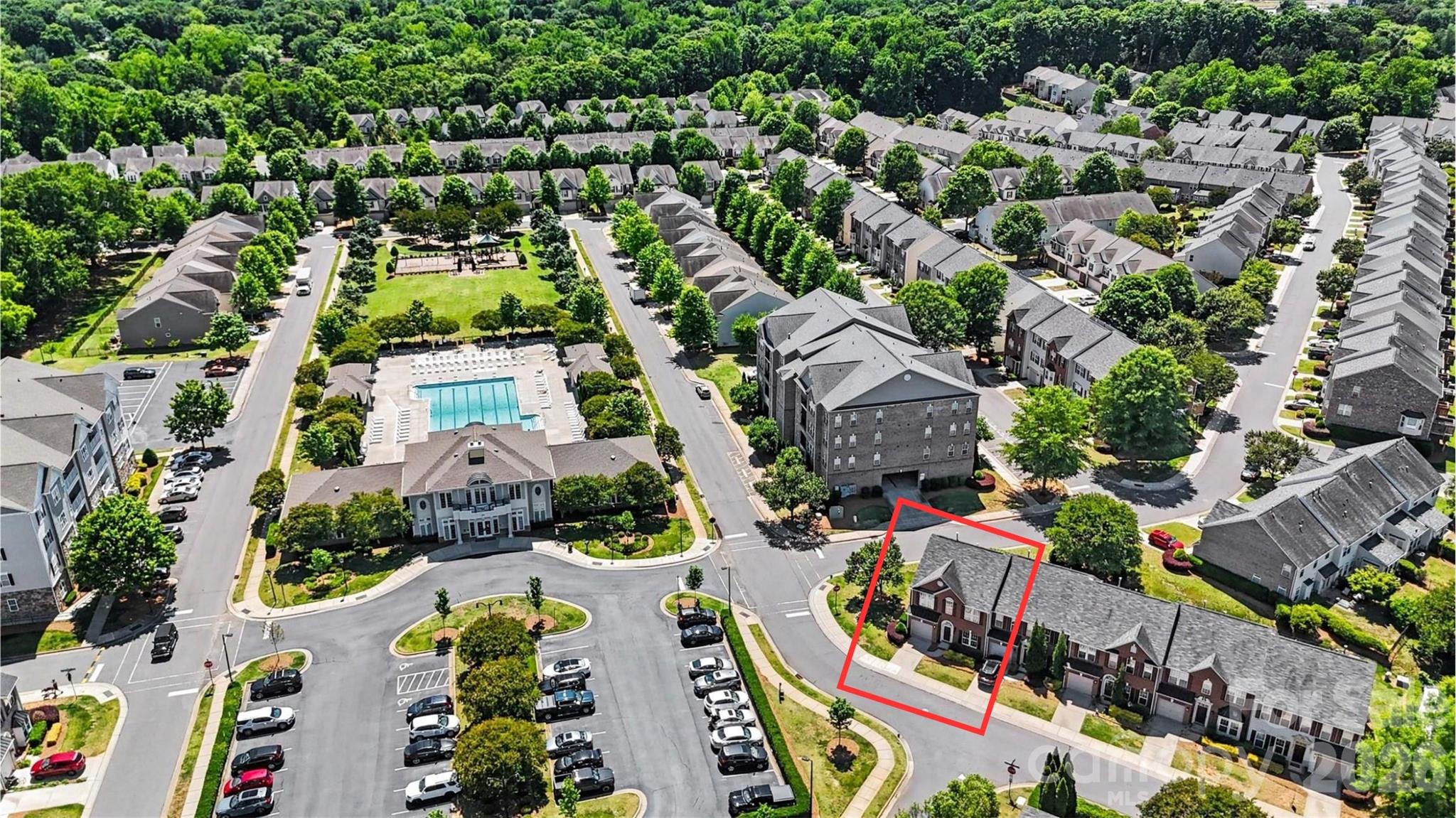 5938 Union Pacific Avenue — Charlotte