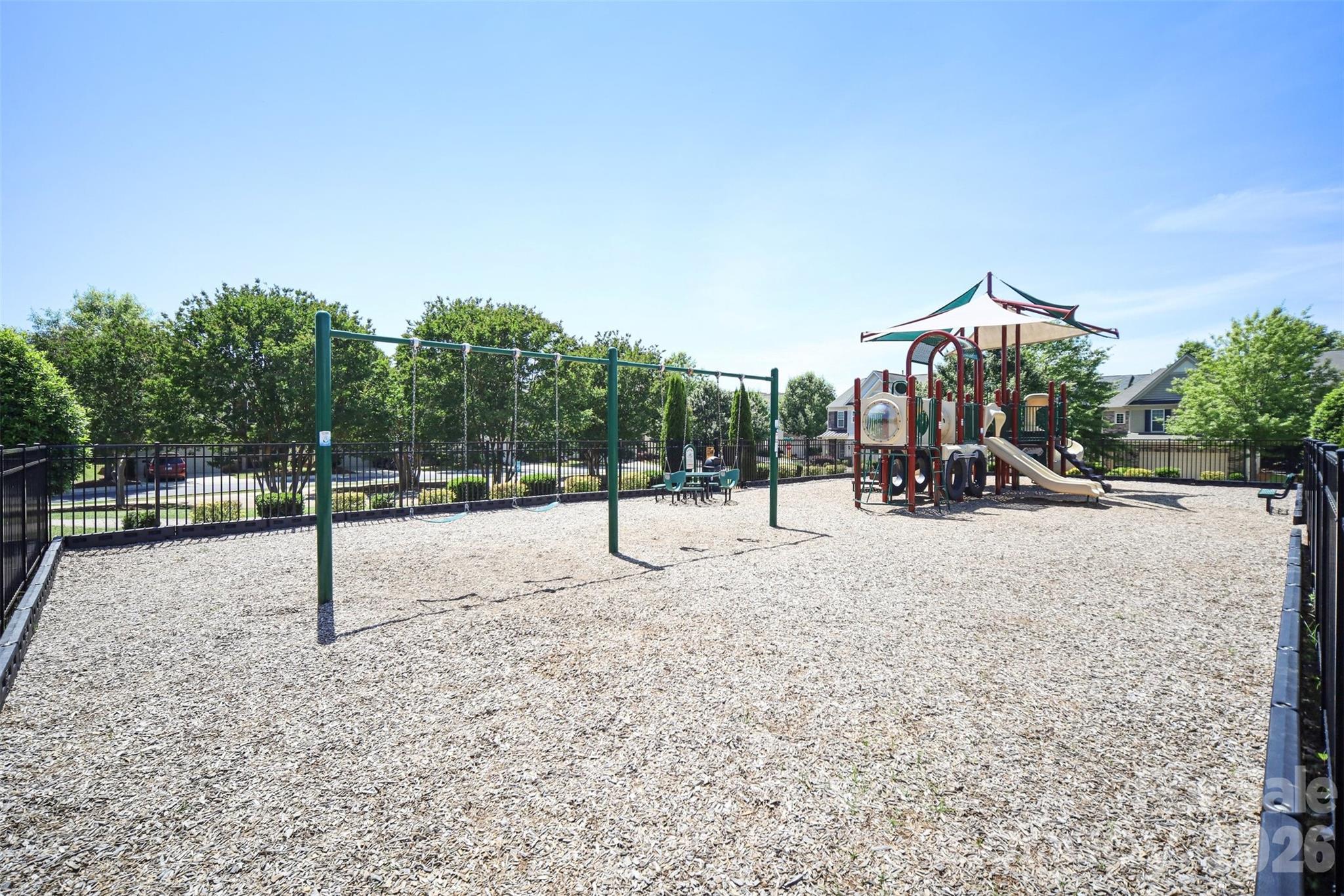 5938 Union Pacific Avenue — Charlotte