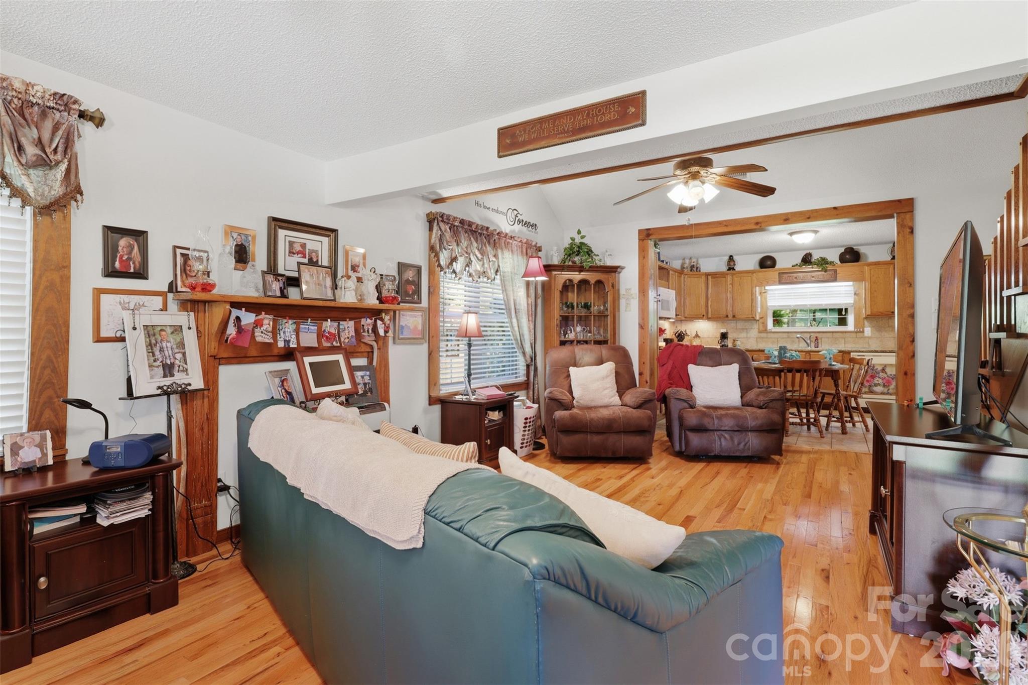 176 + 174 Oak Hollow Road — Union Grove