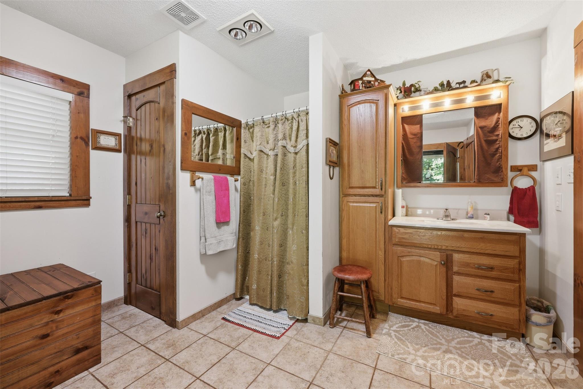 176 + 174 Oak Hollow Road — Union Grove