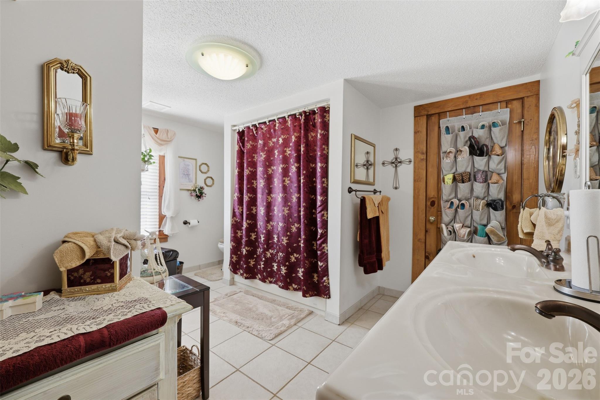 176 + 174 Oak Hollow Road — Union Grove