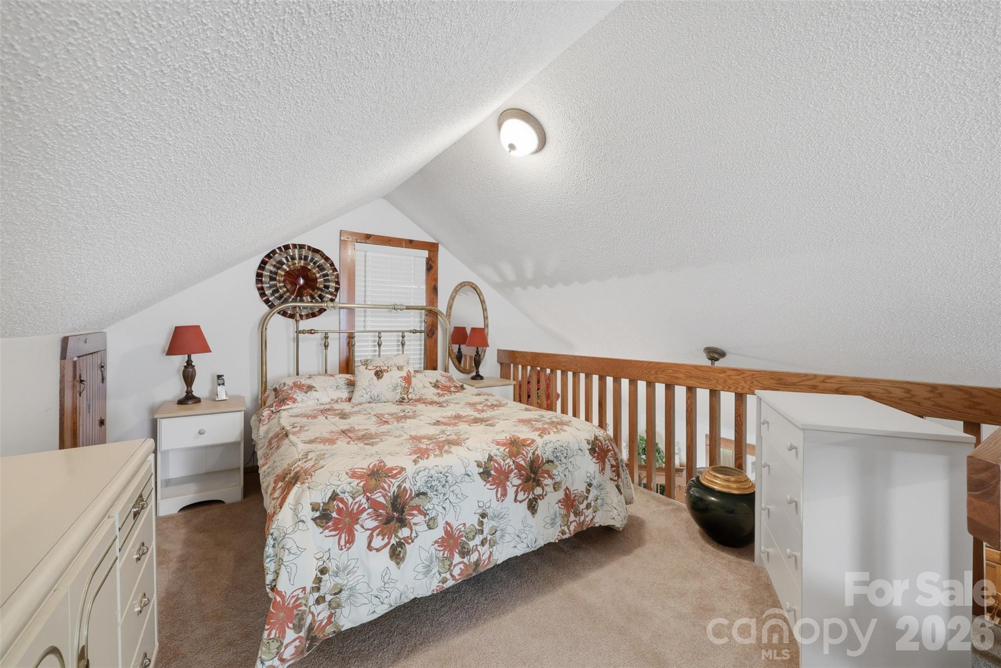 176 + 174 Oak Hollow Road — Union Grove