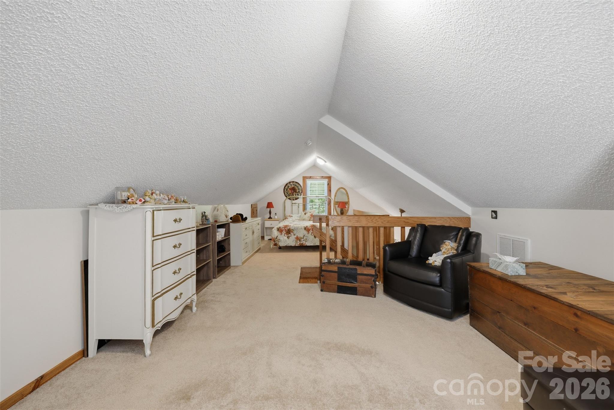 176 + 174 Oak Hollow Road — Union Grove