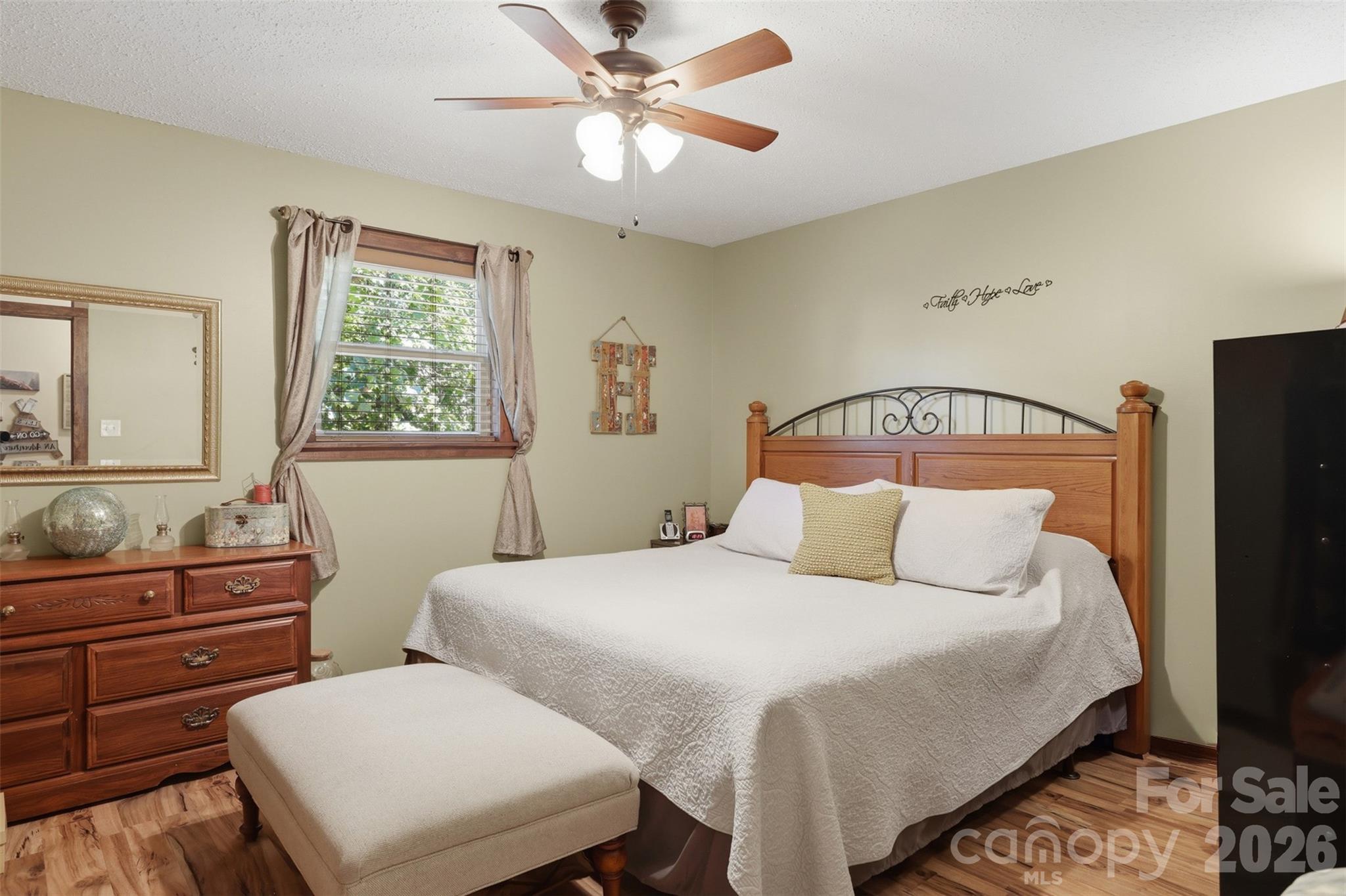 176 + 174 Oak Hollow Road — Union Grove