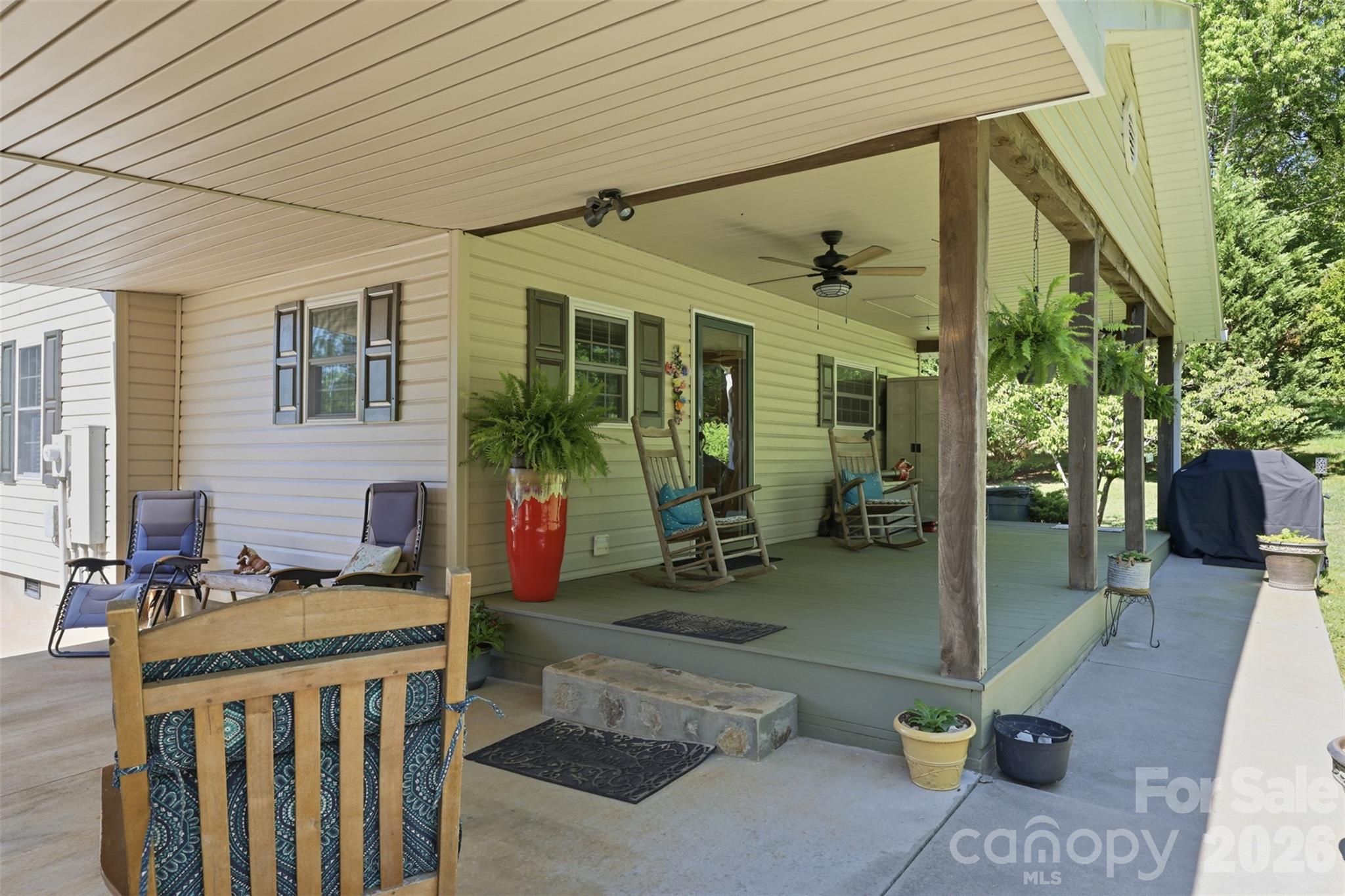 176 + 174 Oak Hollow Road — Union Grove