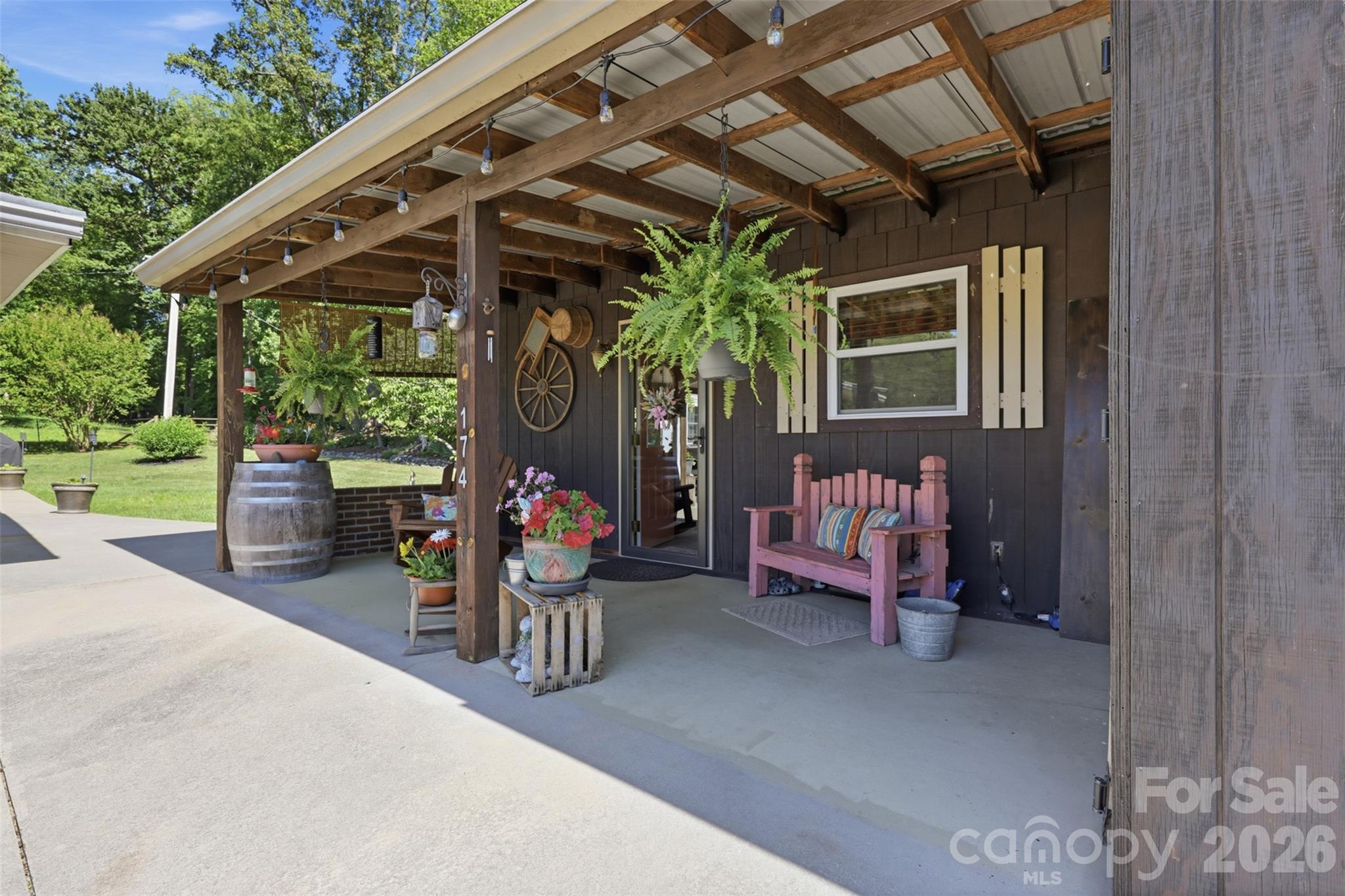 176 + 174 Oak Hollow Road — Union Grove