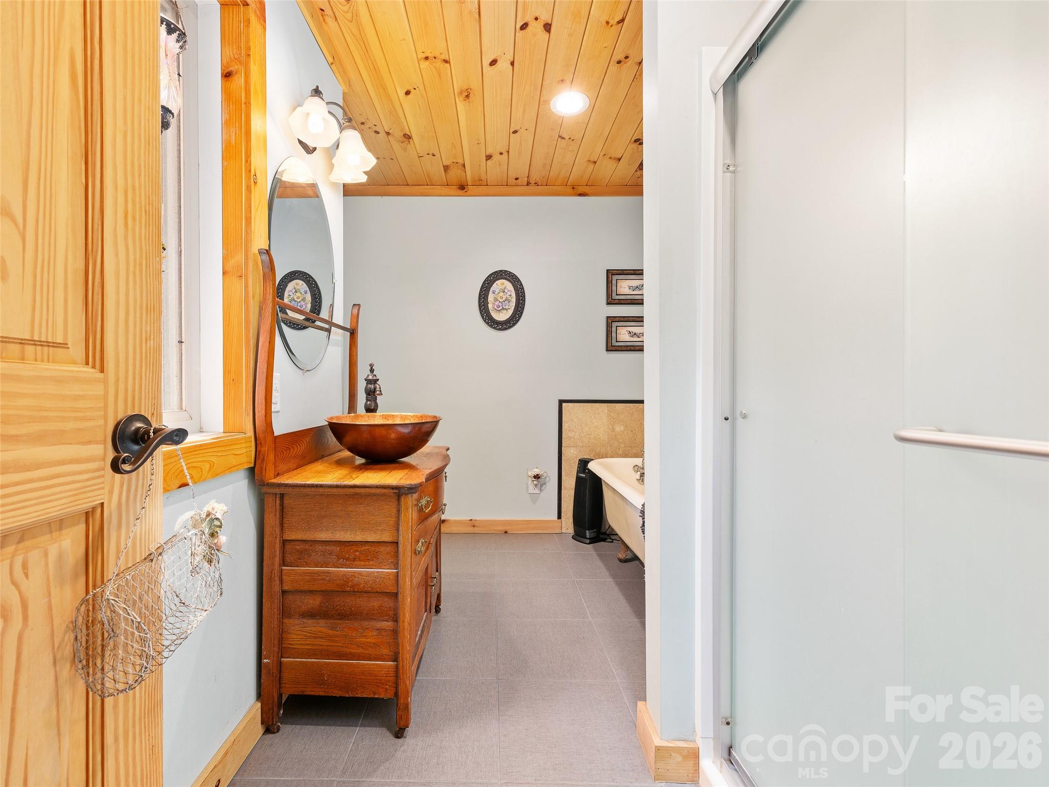 228 Continental Divide Road — Spruce Pine