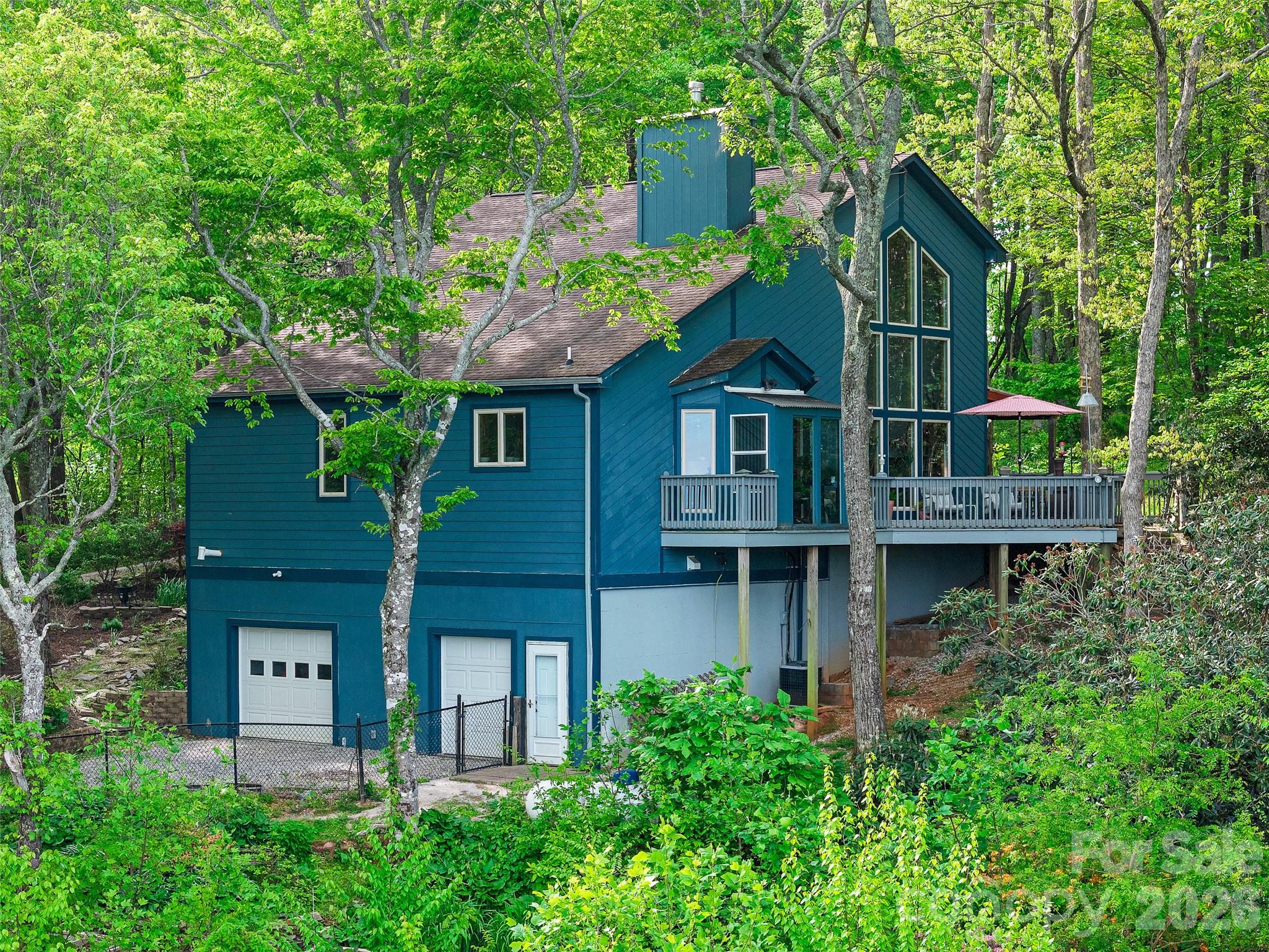 228 Continental Divide Road — Spruce Pine