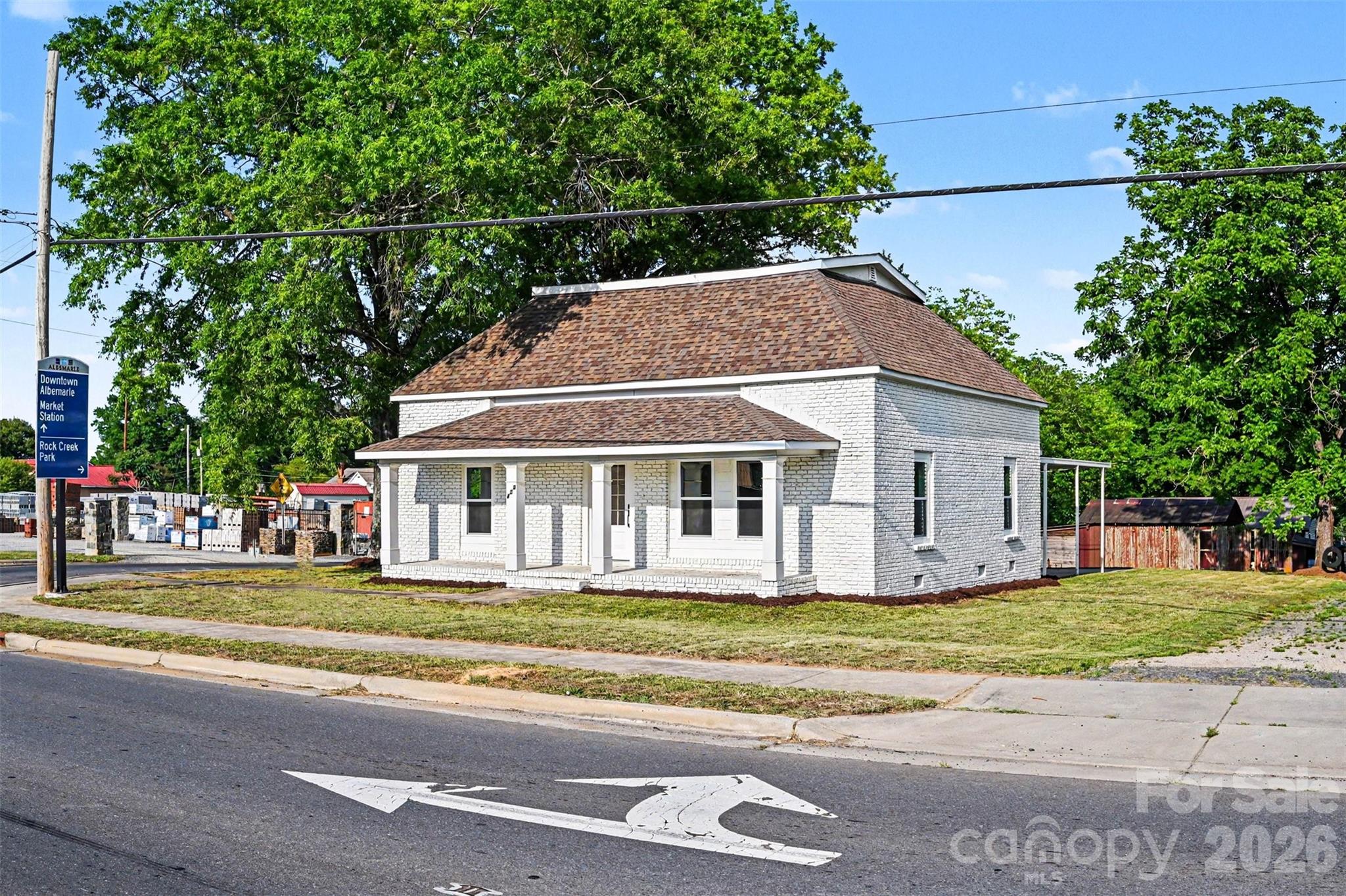 405 Aquadale Road — Albemarle