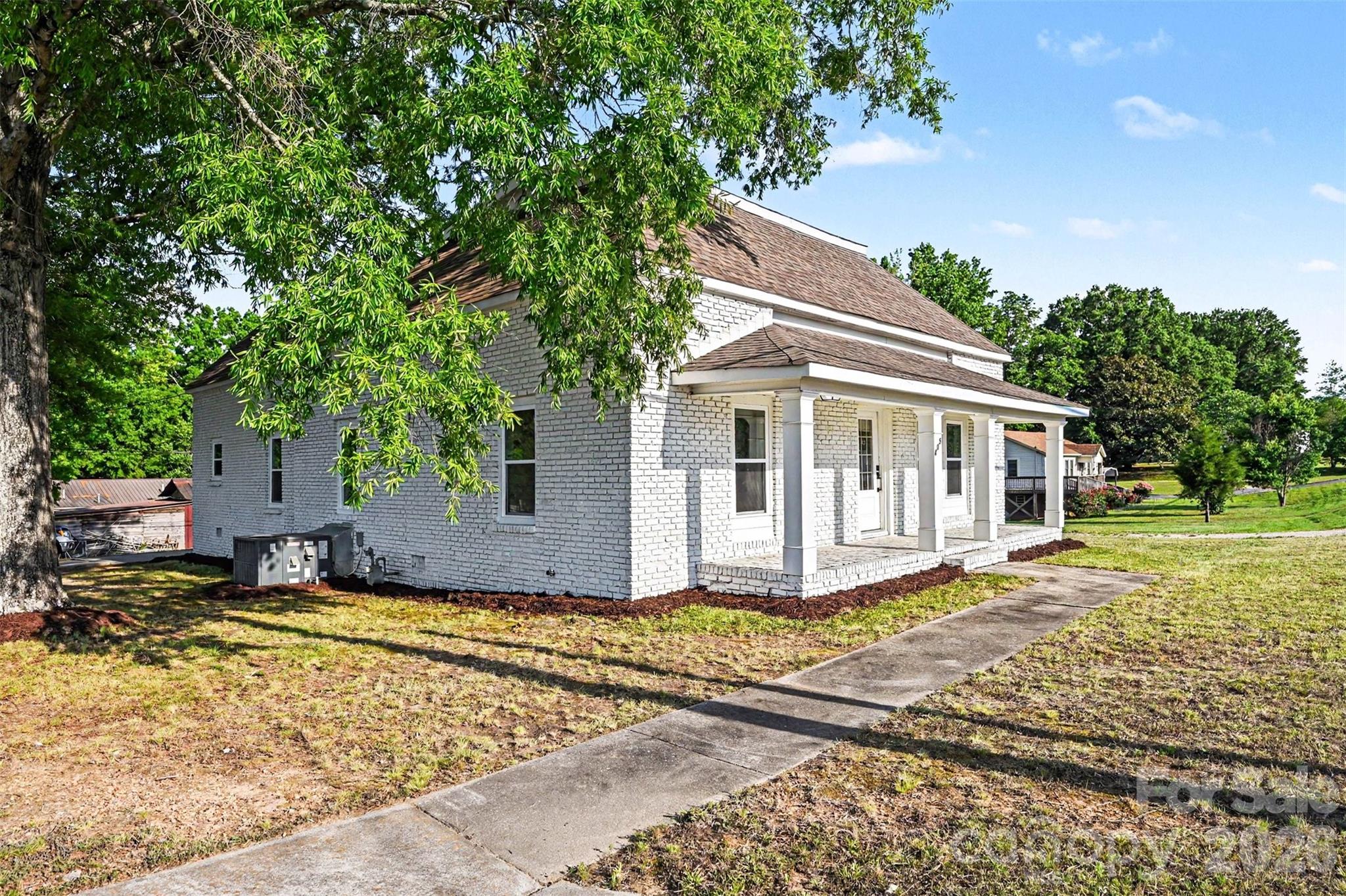 405 Aquadale Road — Albemarle