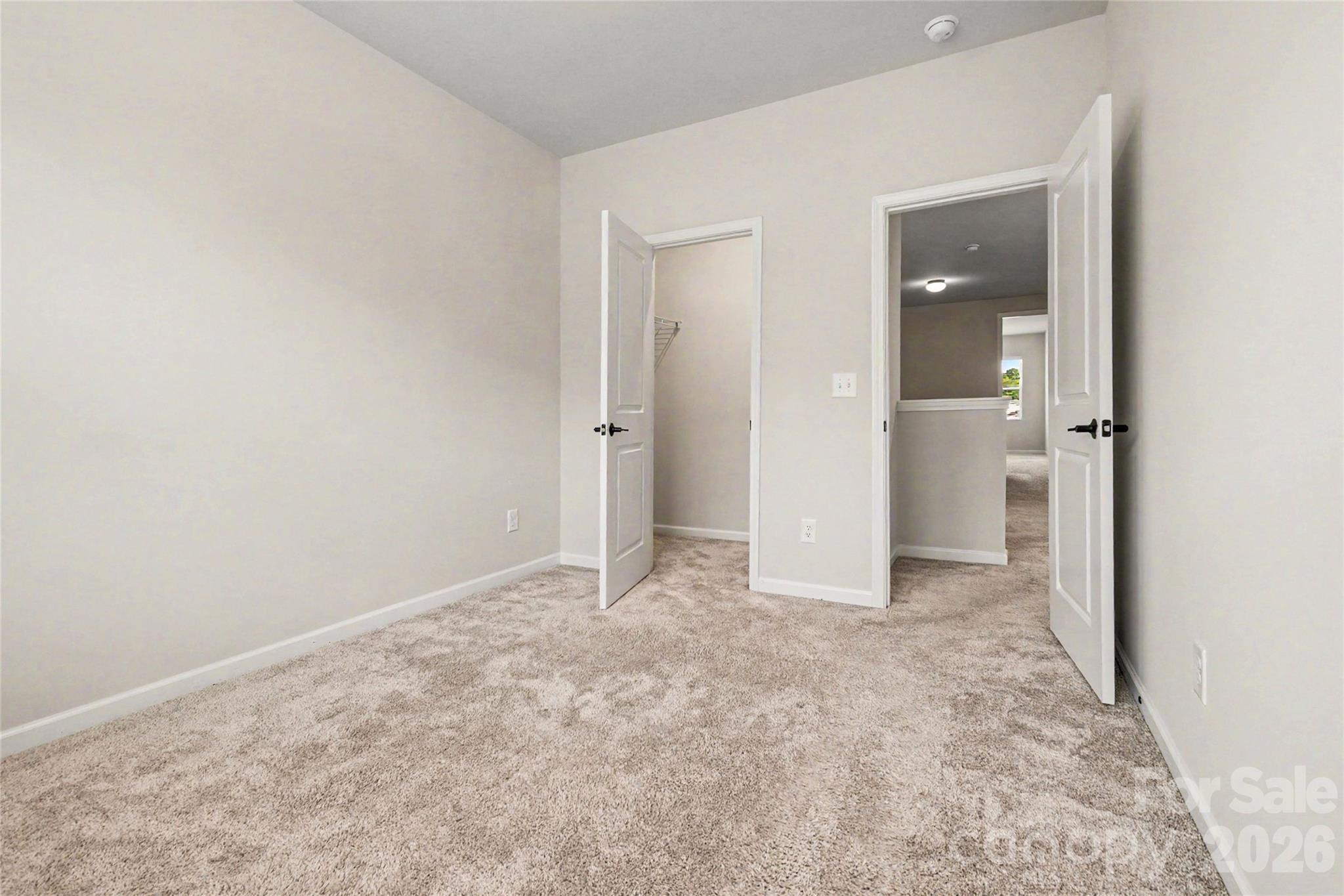 908 Kinsey Alley — Charlotte