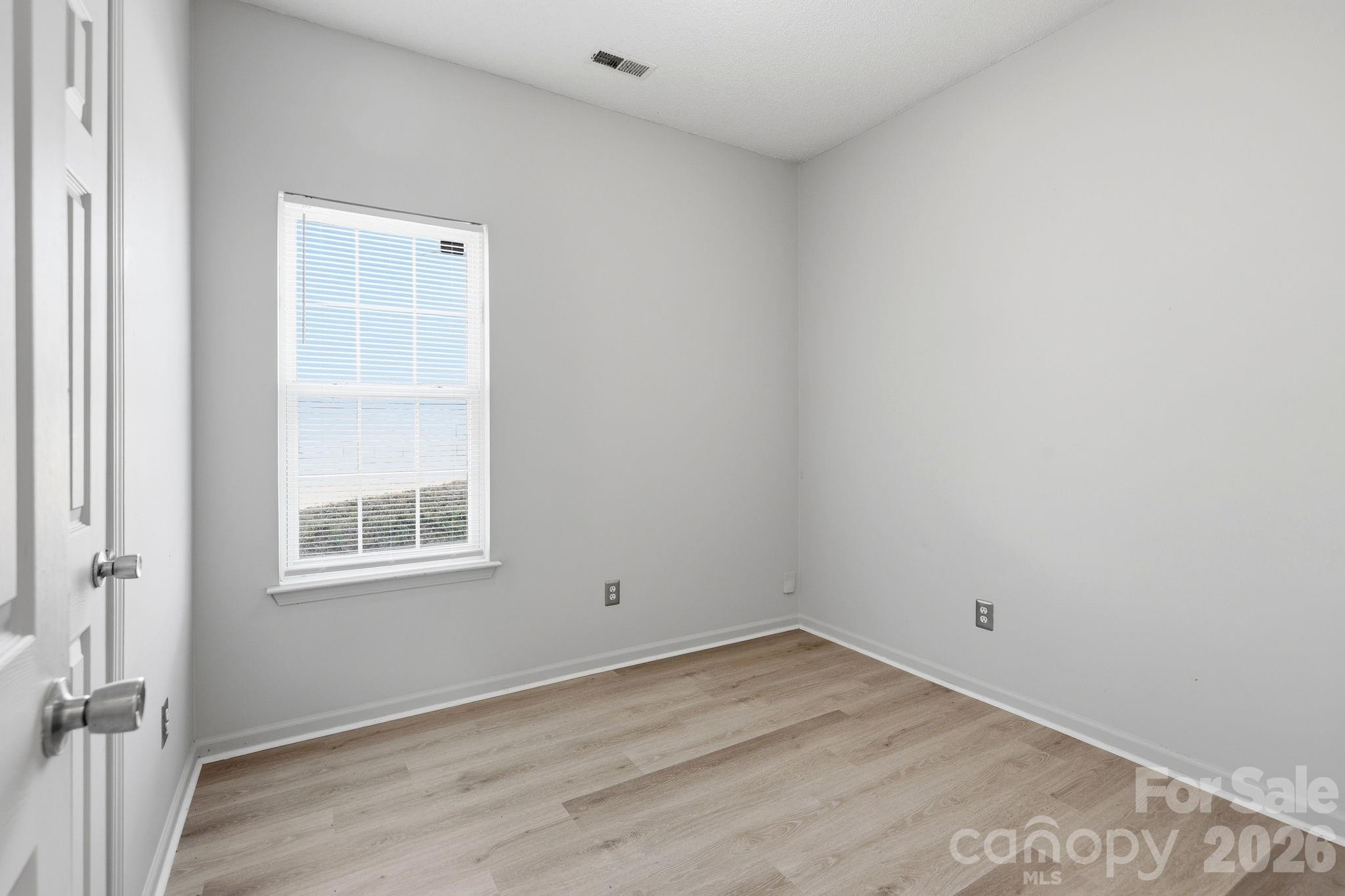 6330 Derryfield Drive — Charlotte