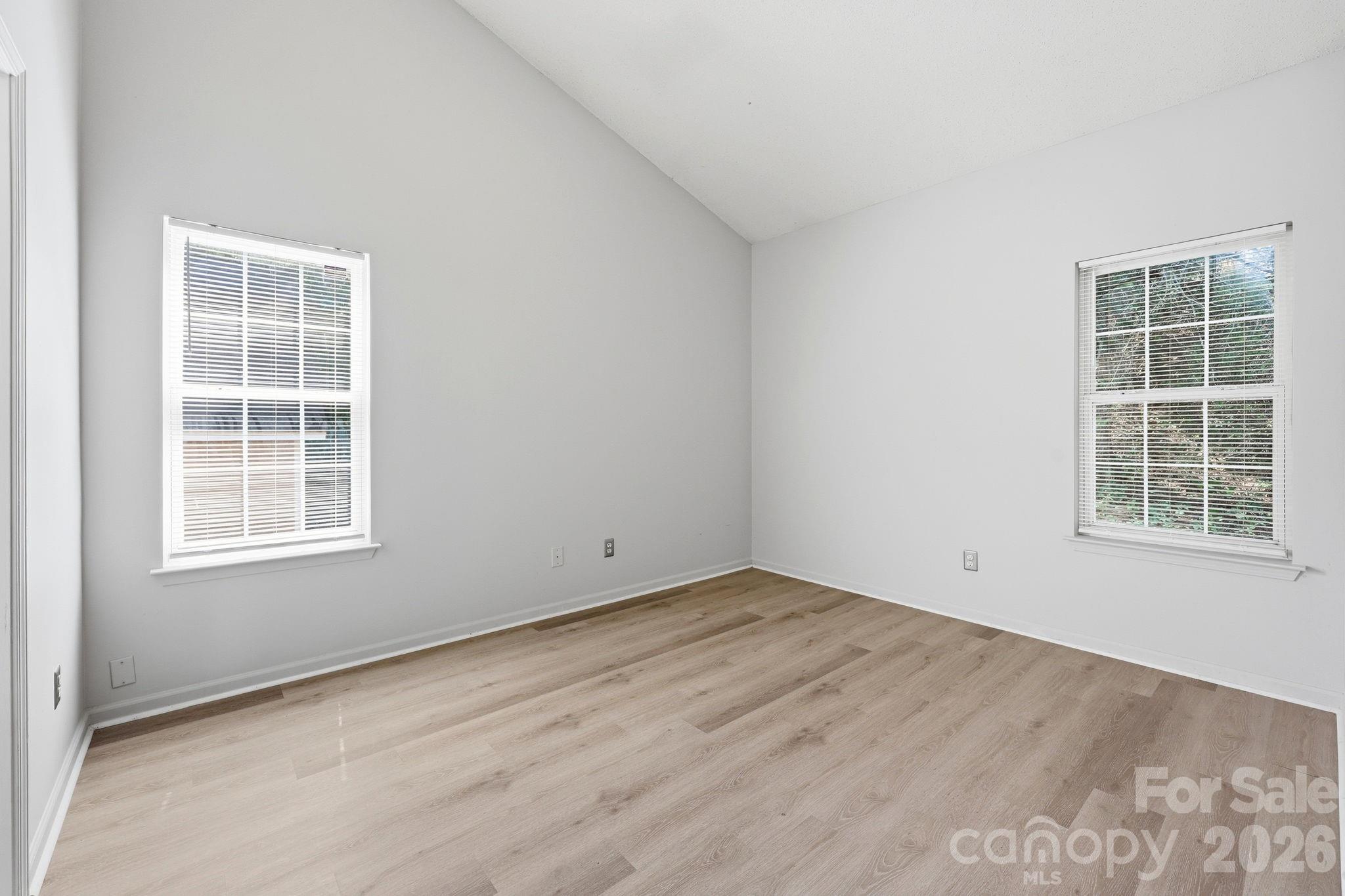6330 Derryfield Drive — Charlotte