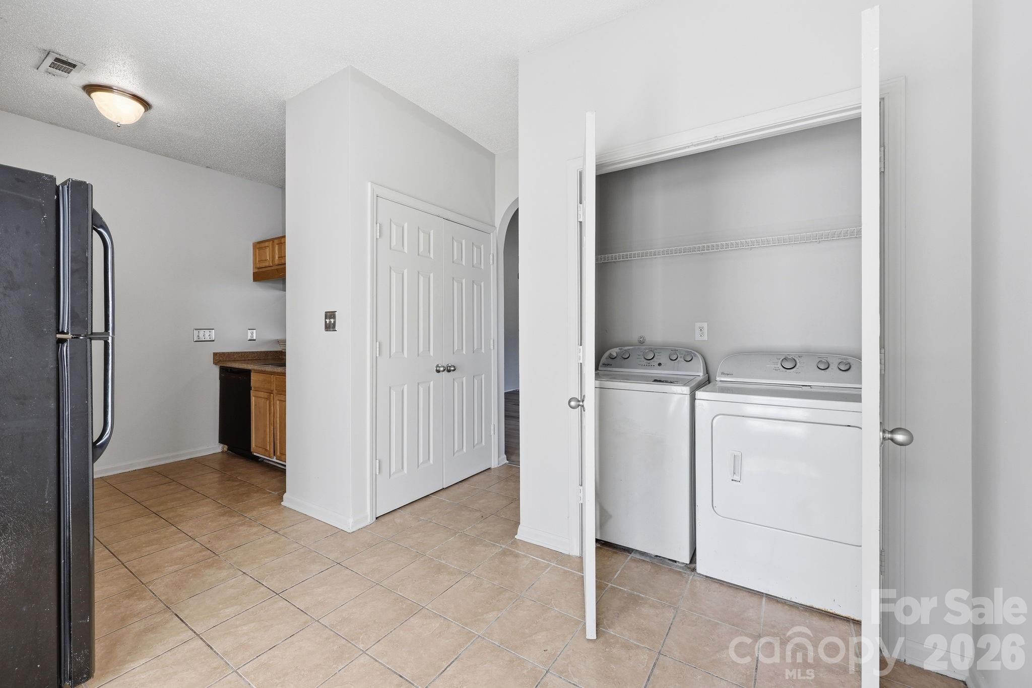 6330 Derryfield Drive — Charlotte