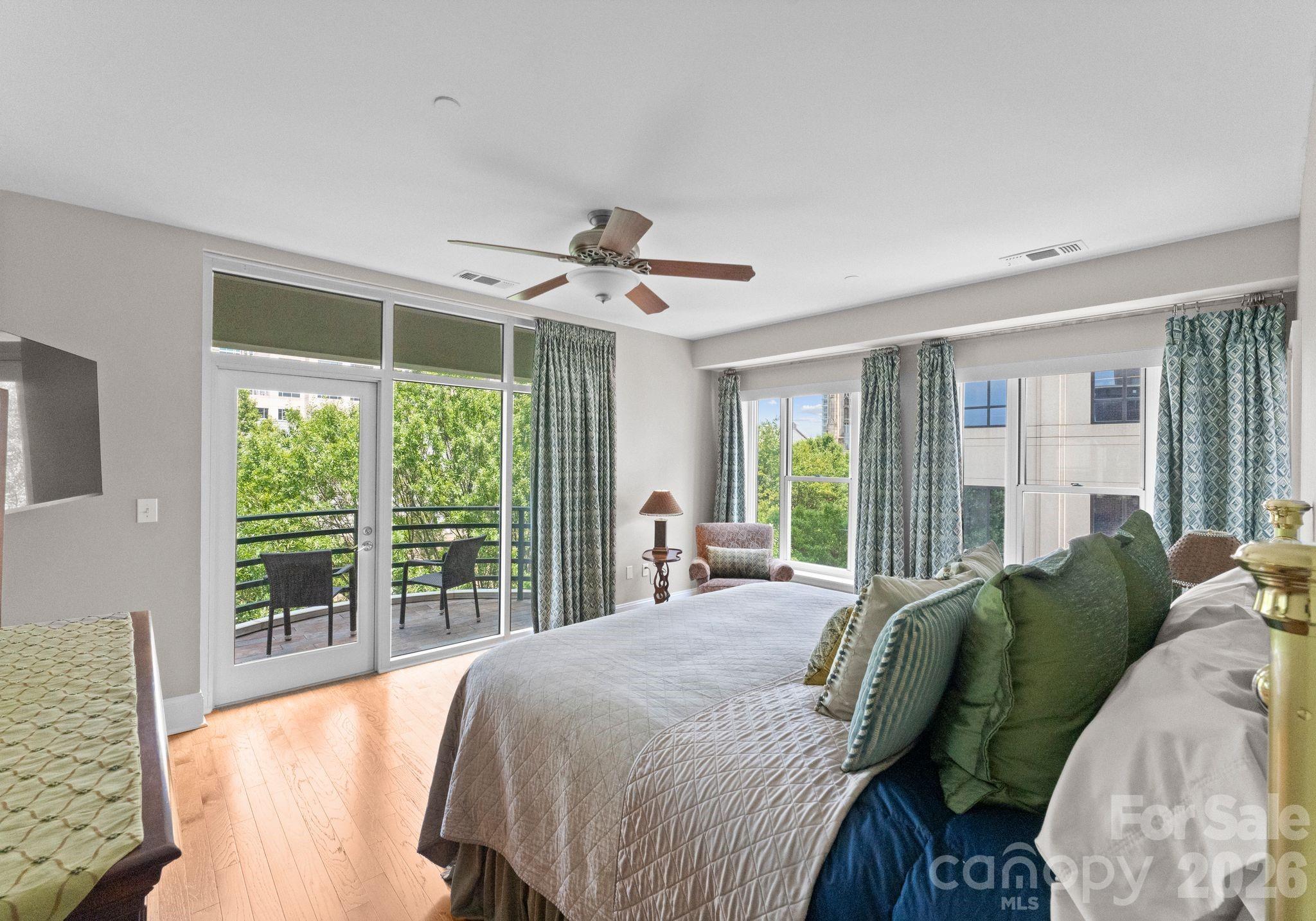 400 N Church Street #422 — Charlotte