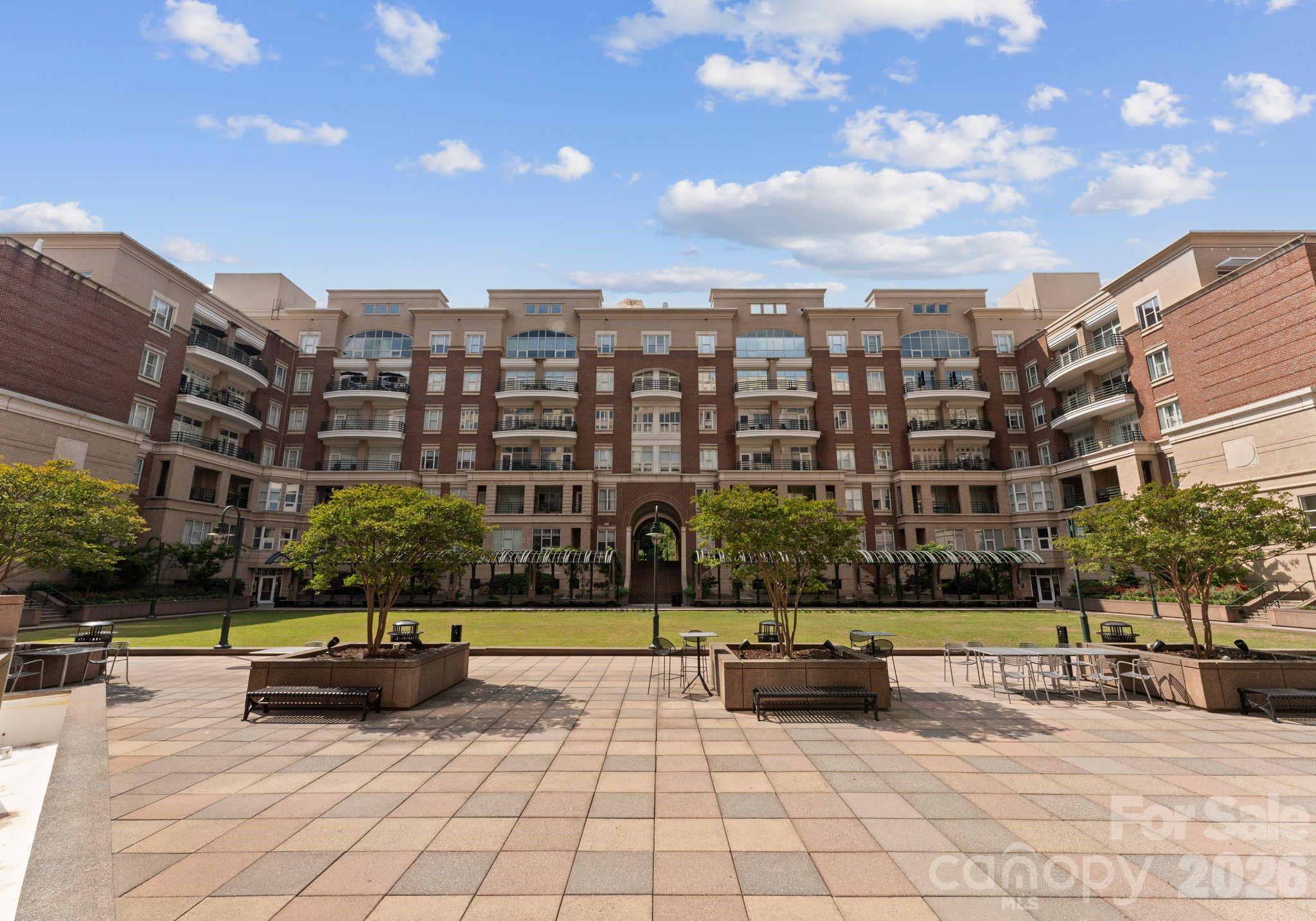 400 N Church Street #422 — Charlotte