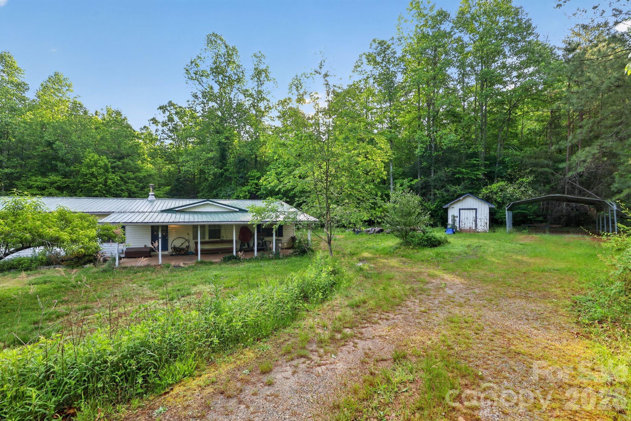 628 Grassy Knob Road — Rutherfordton