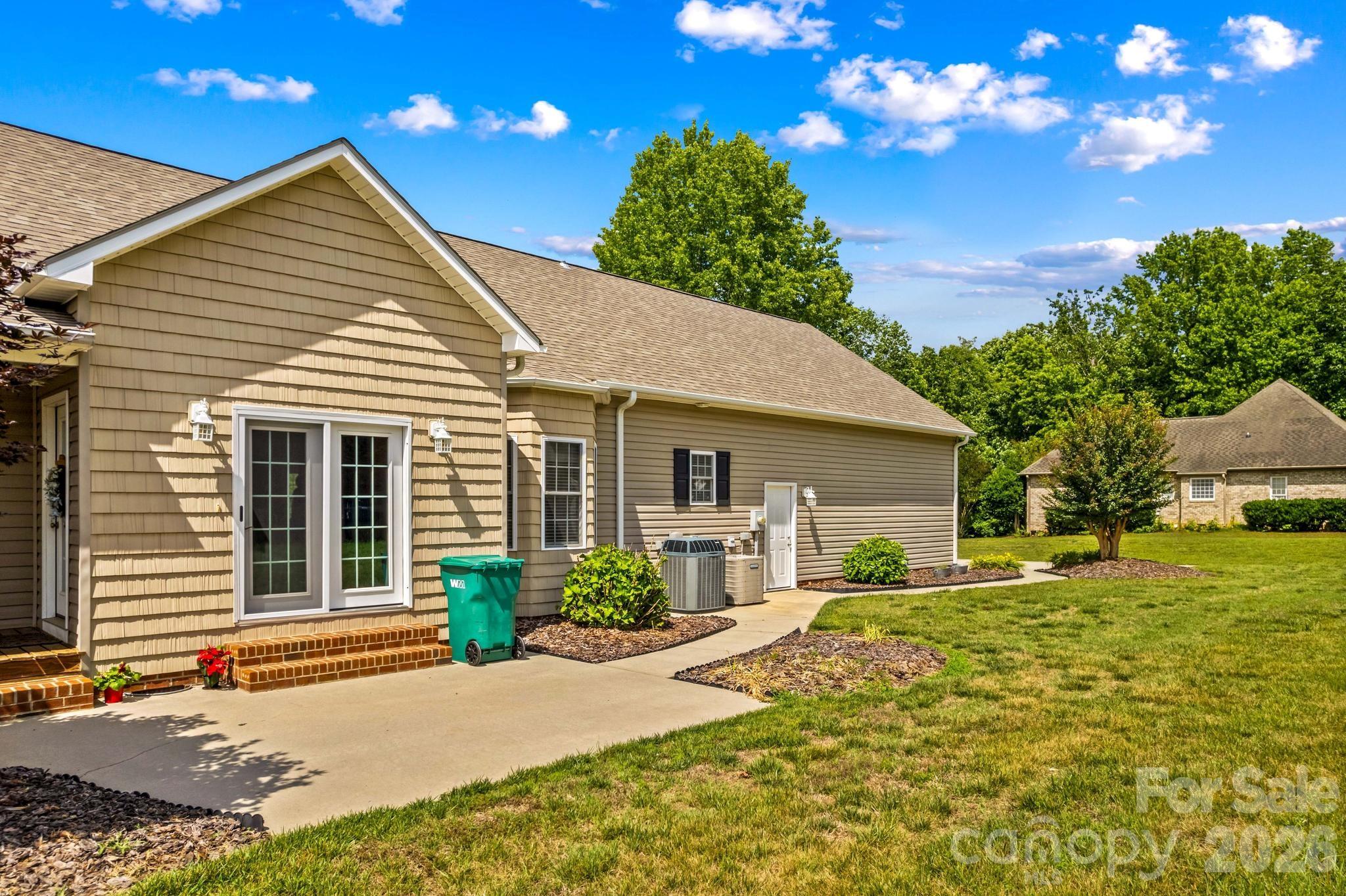 101 Devonshire Lane — Salisbury