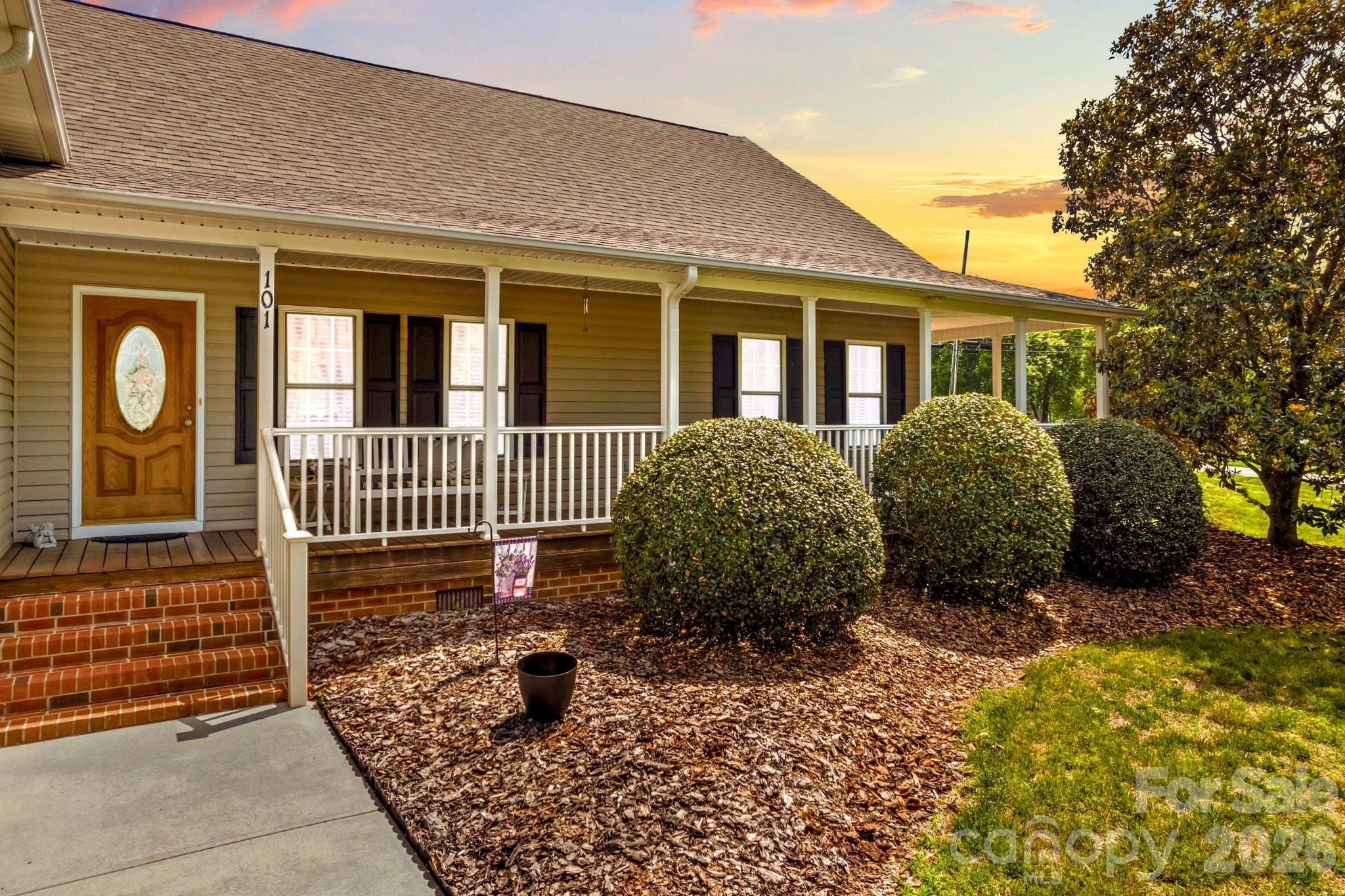 101 Devonshire Lane — Salisbury