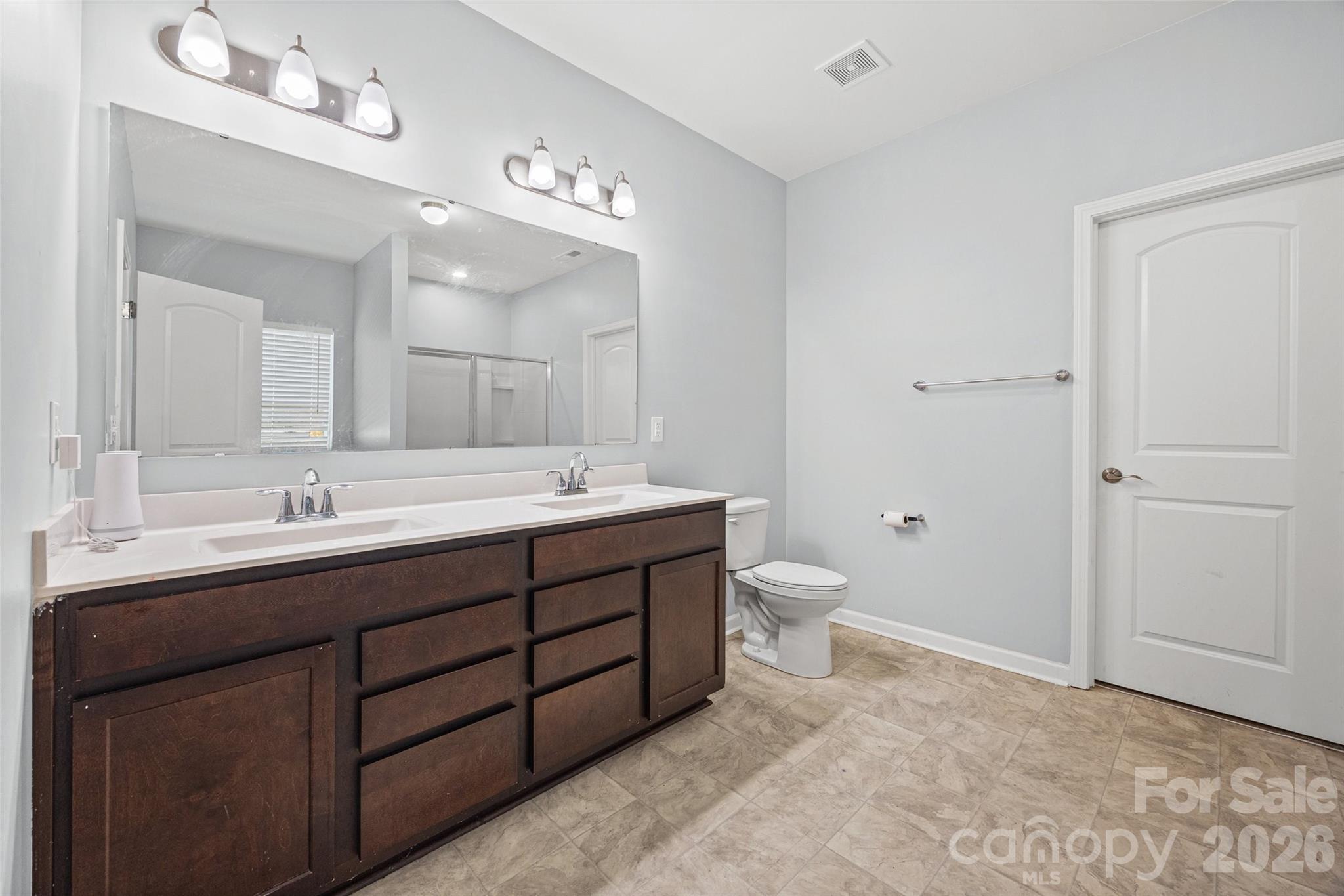 14435 Maritime Drive — Lancaster