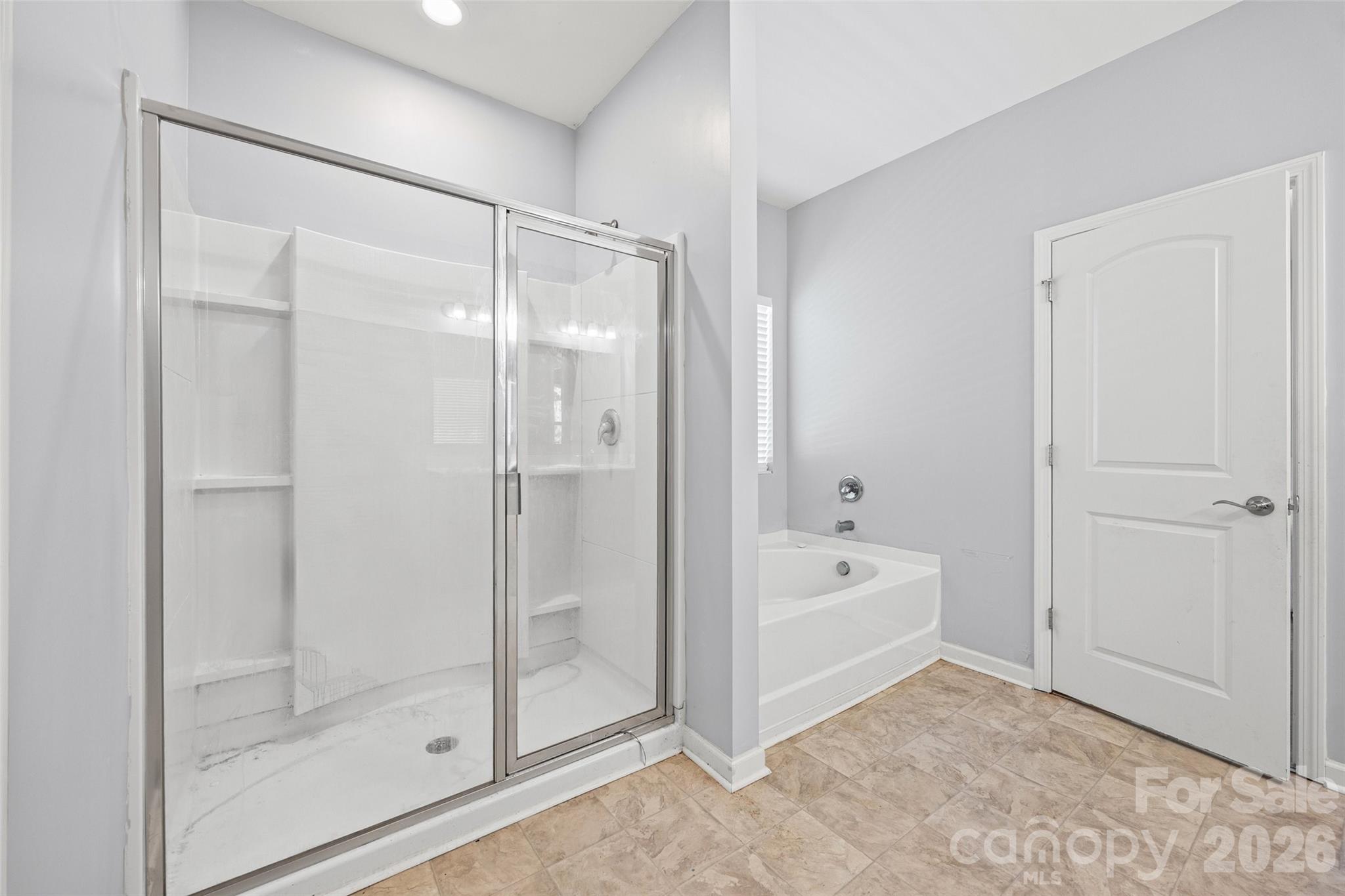 14435 Maritime Drive — Lancaster