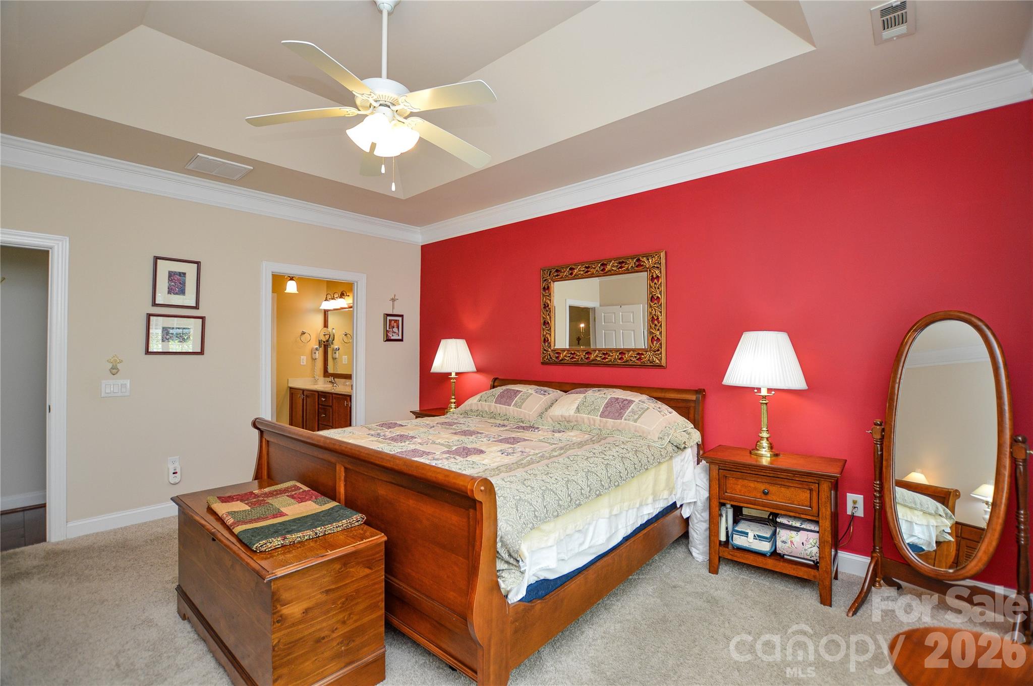 2249 N Castle Court — Matthews