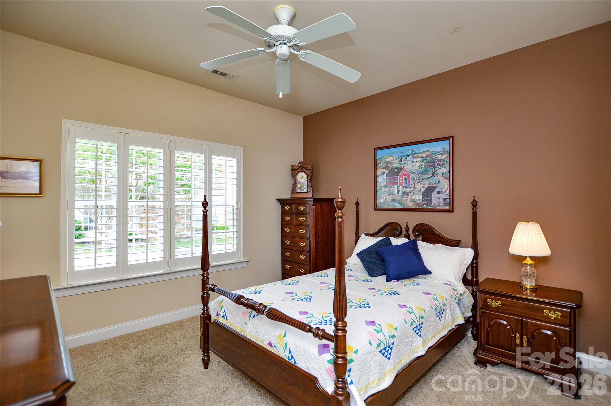 2249 N Castle Court — Matthews