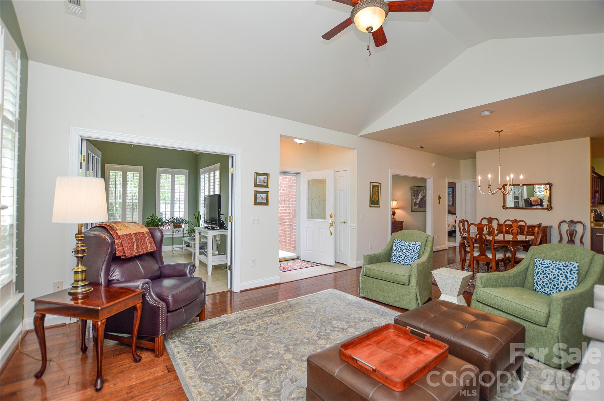 2249 N Castle Court — Matthews