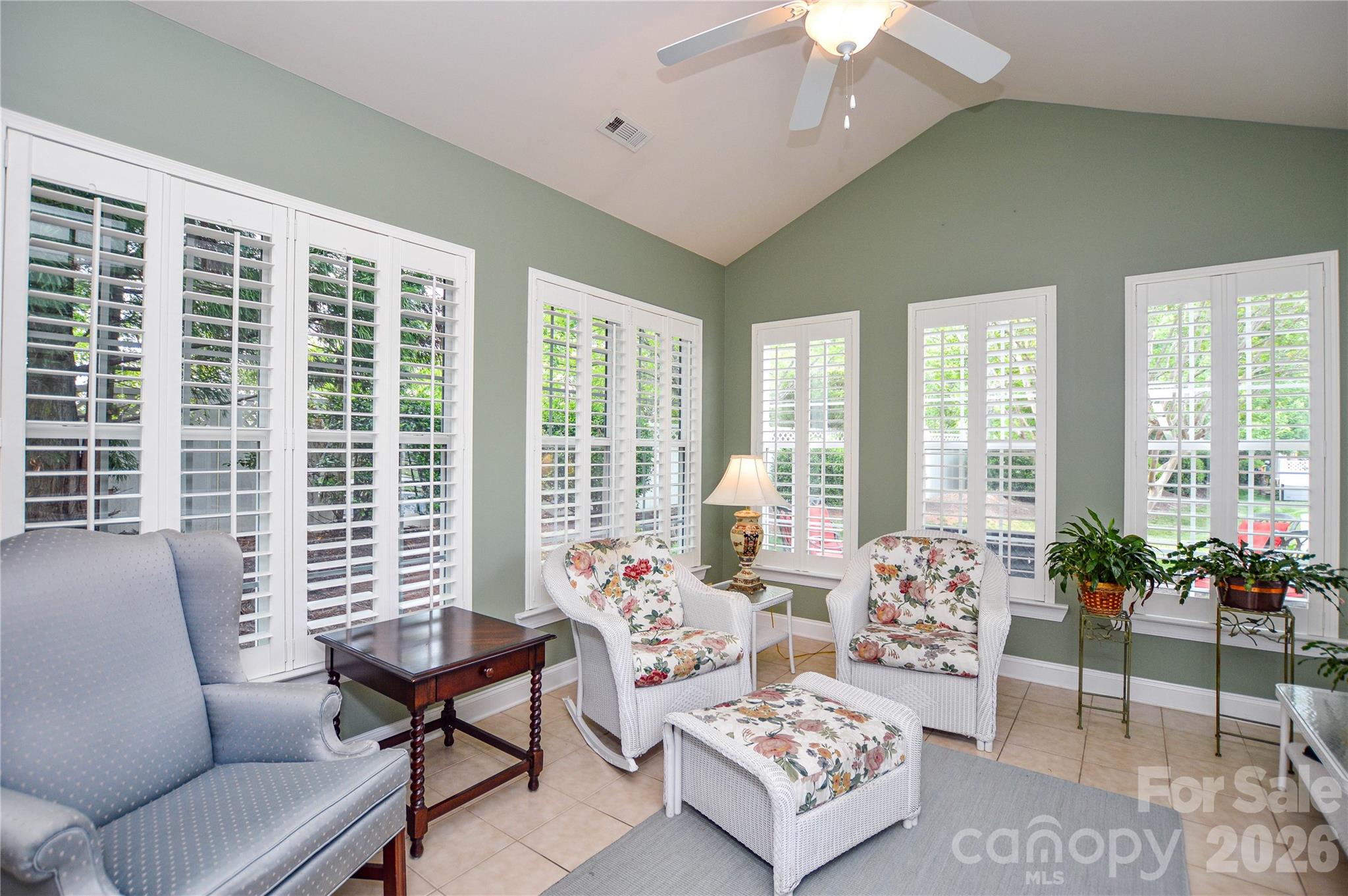 2249 N Castle Court — Matthews