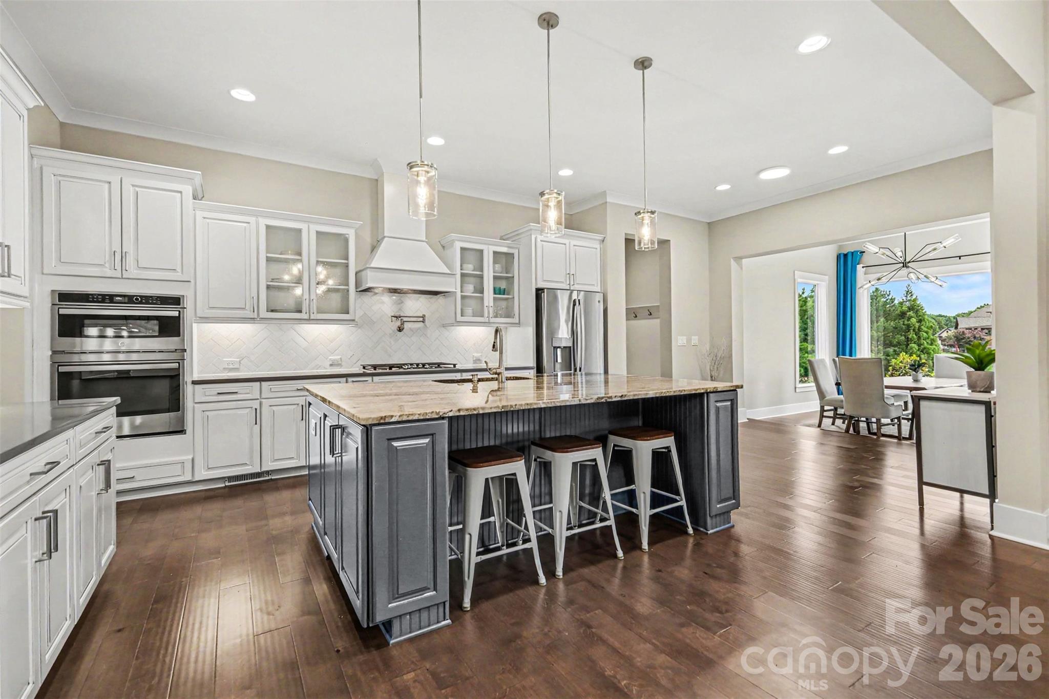 4002 Soleado Drive — Matthews