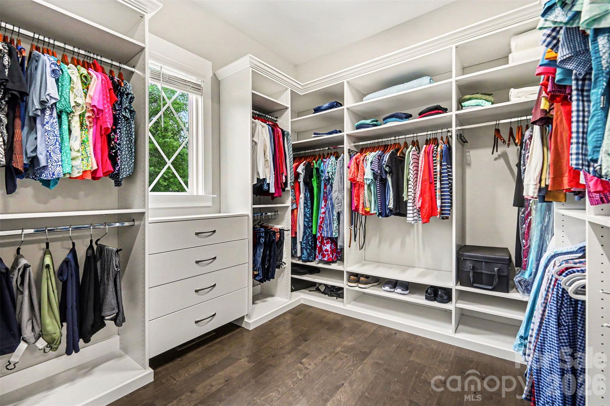 4002 Soleado Drive — Matthews