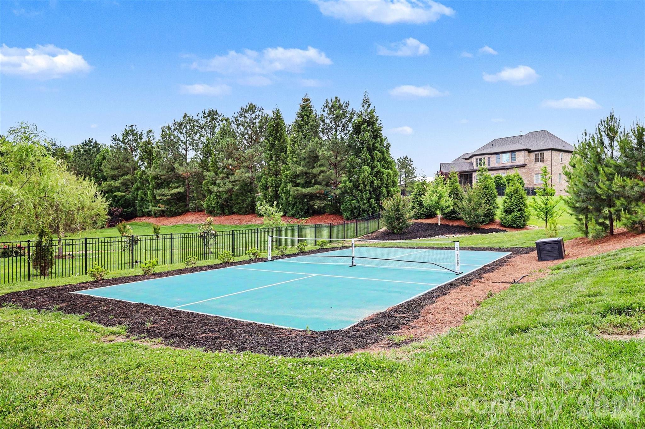 4002 Soleado Drive — Matthews