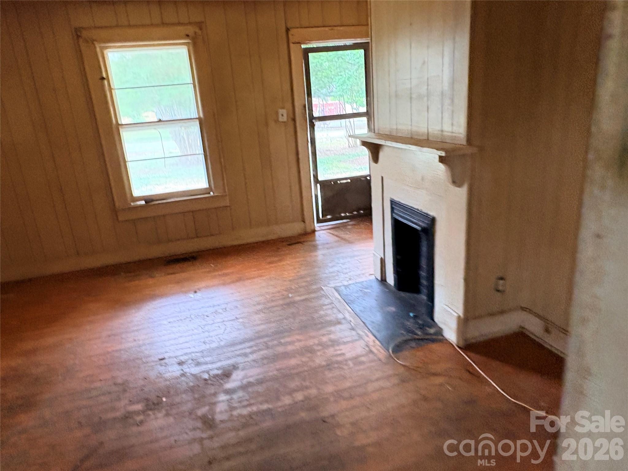 1286 Elmwood Avenue — Lancaster