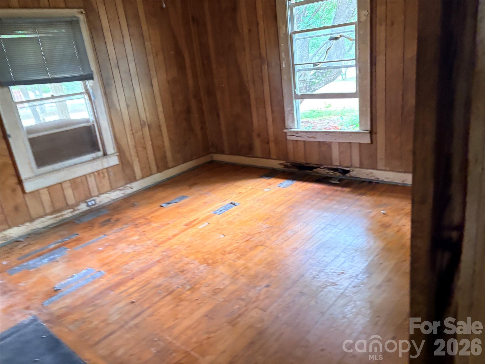 1286 Elmwood Avenue — Lancaster