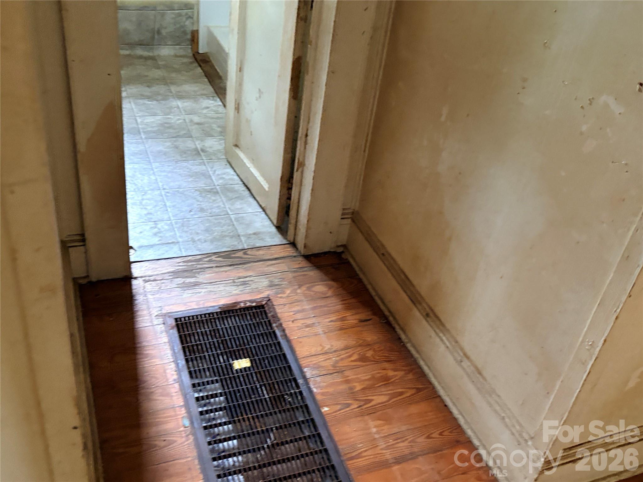 1286 Elmwood Avenue — Lancaster