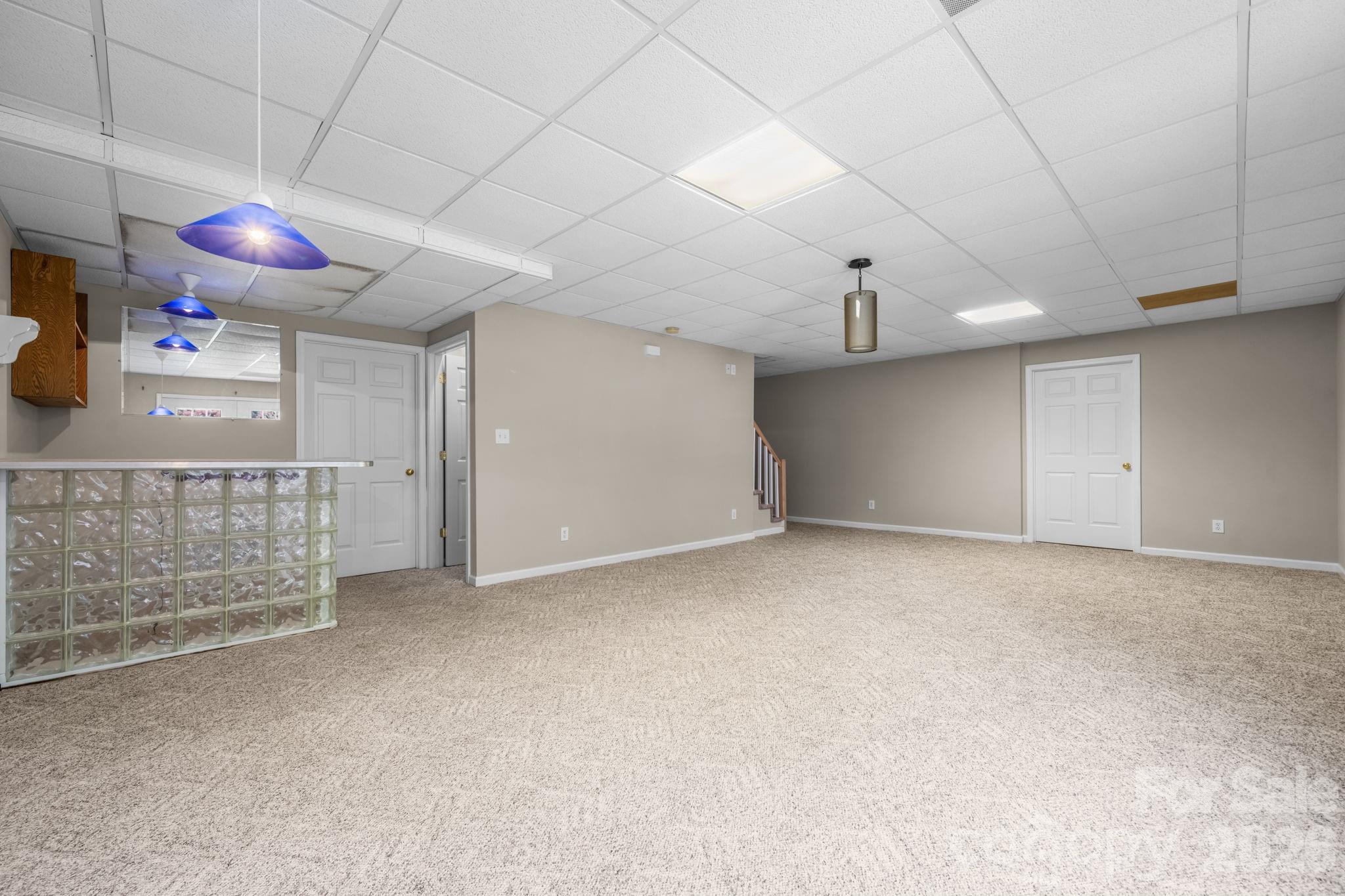 4967 Addison Lane — Hickory
