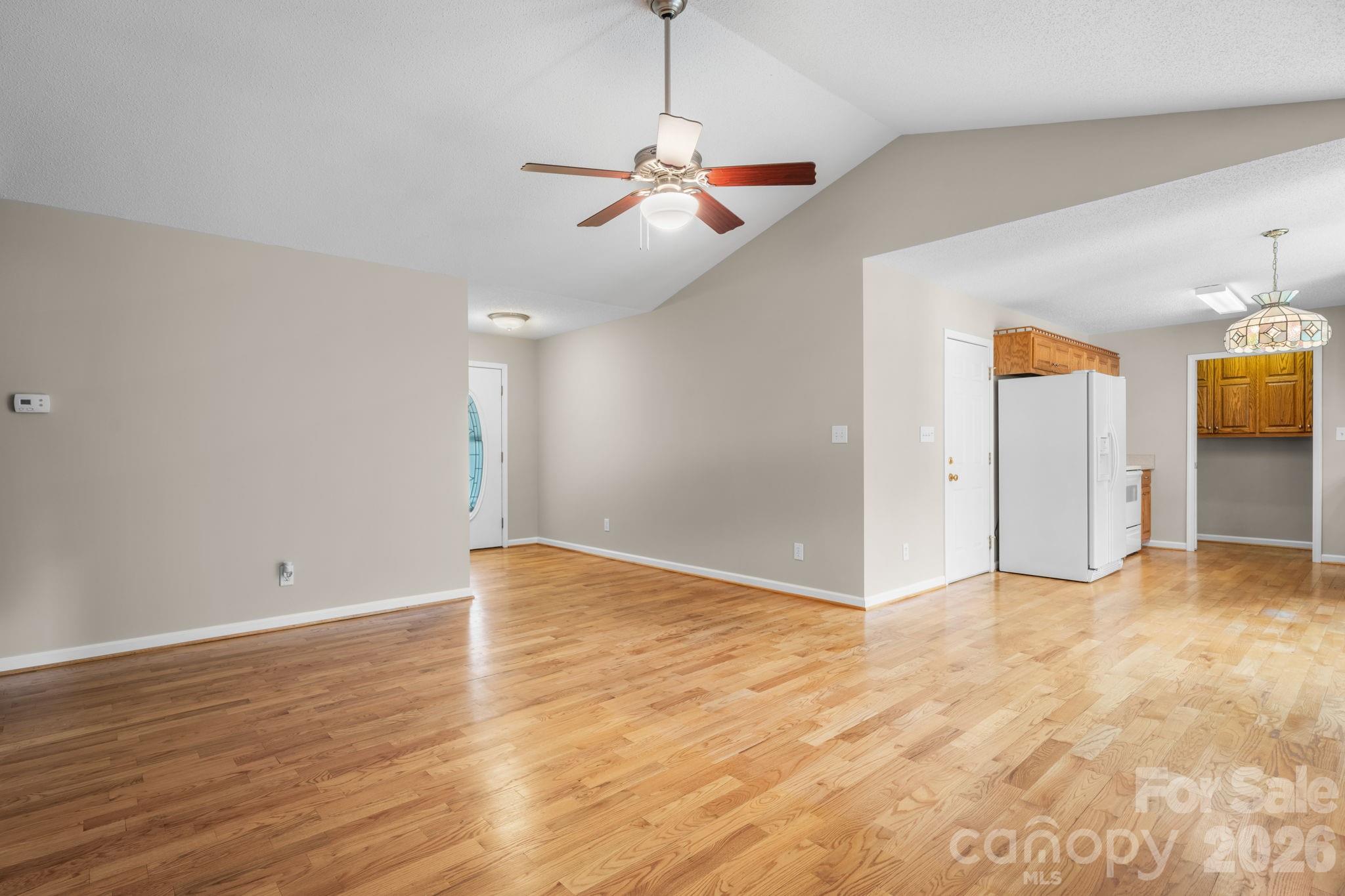 4967 Addison Lane — Hickory