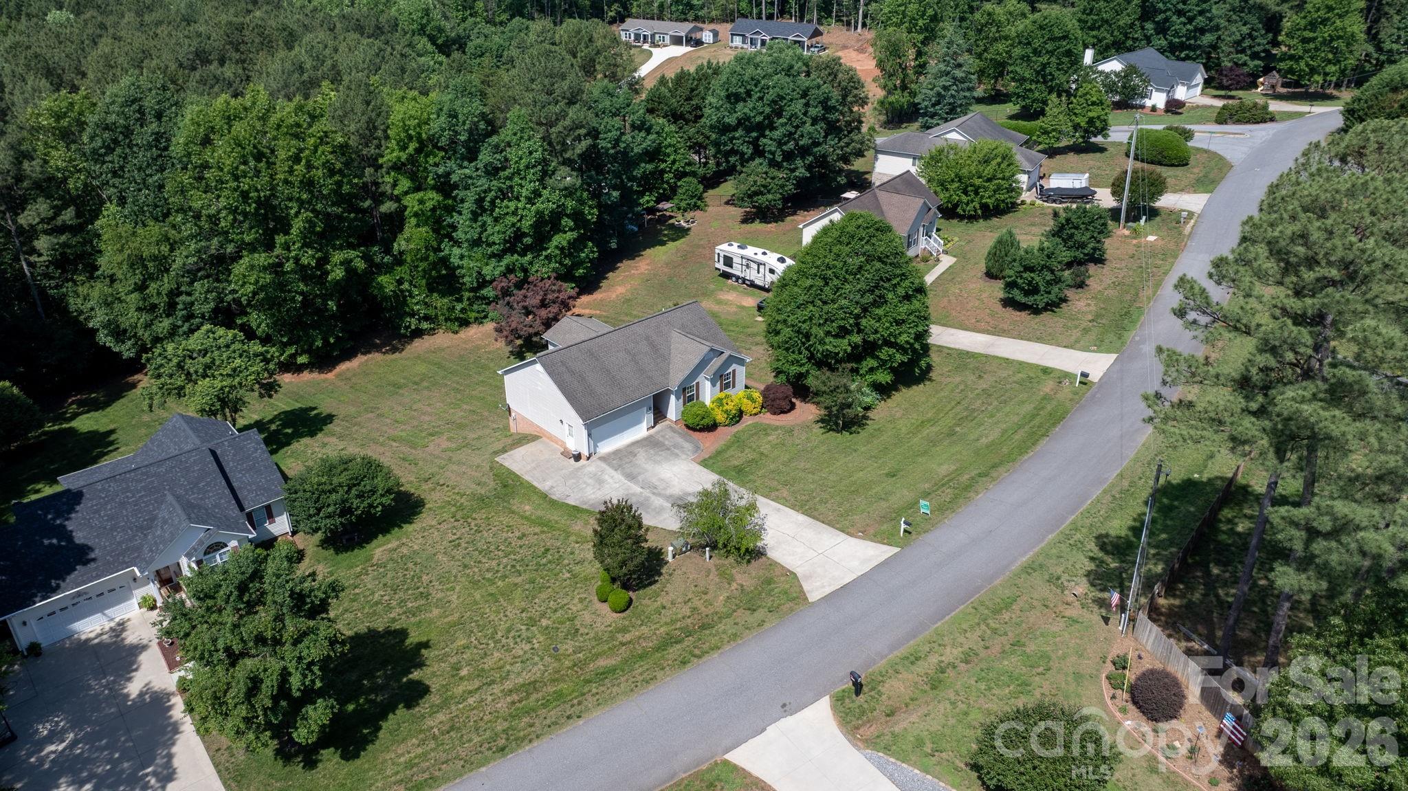 4967 Addison Lane — Hickory