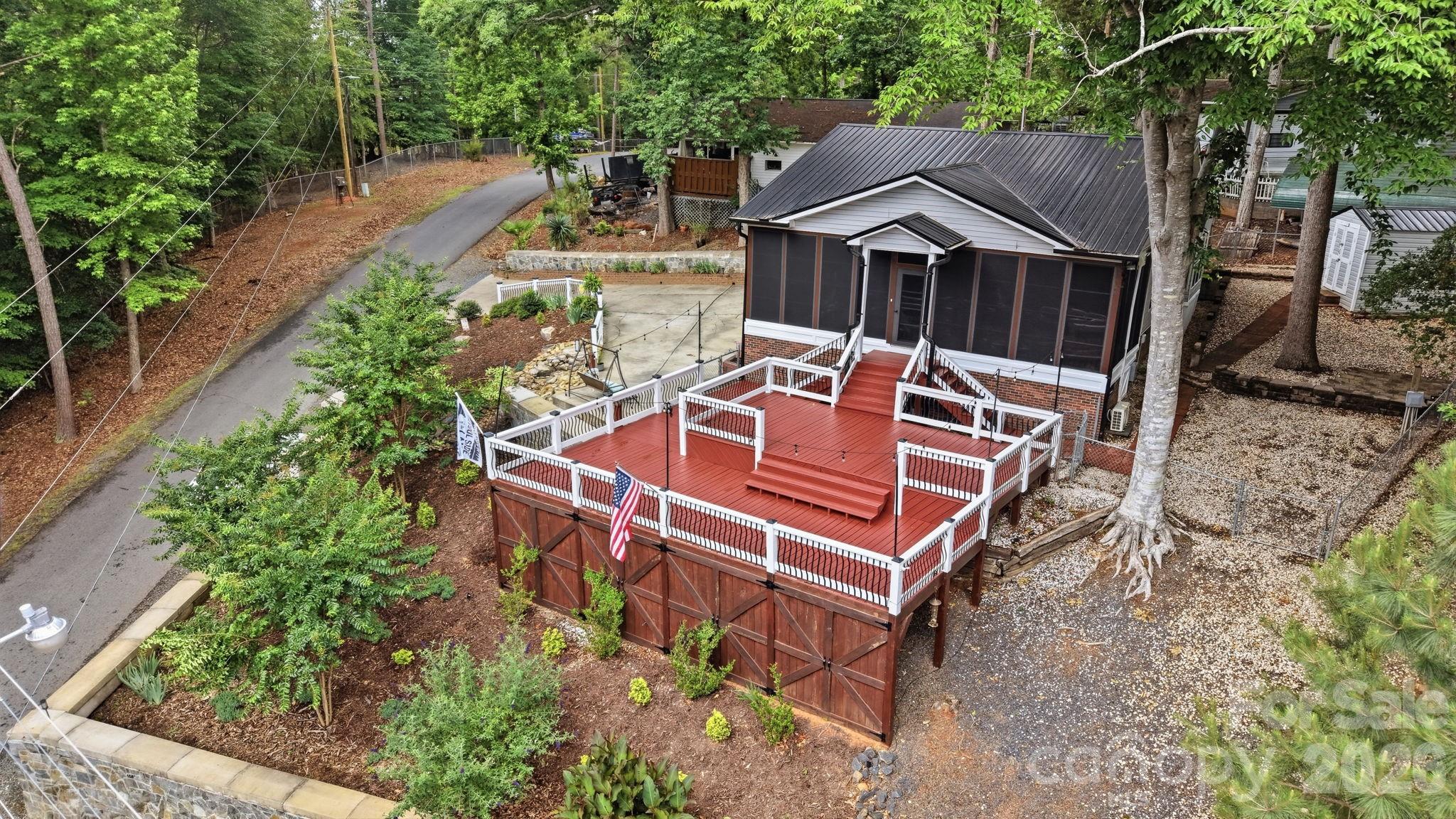 278/280 Lake Tillery Trail — Mount Gilead