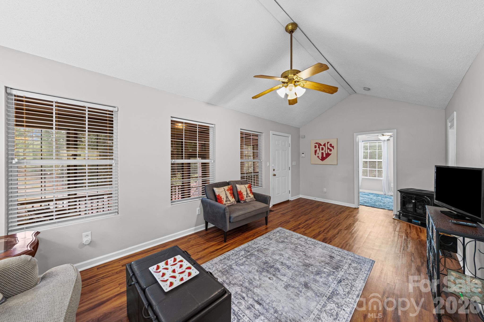 278/280 Lake Tillery Trail — Mount Gilead